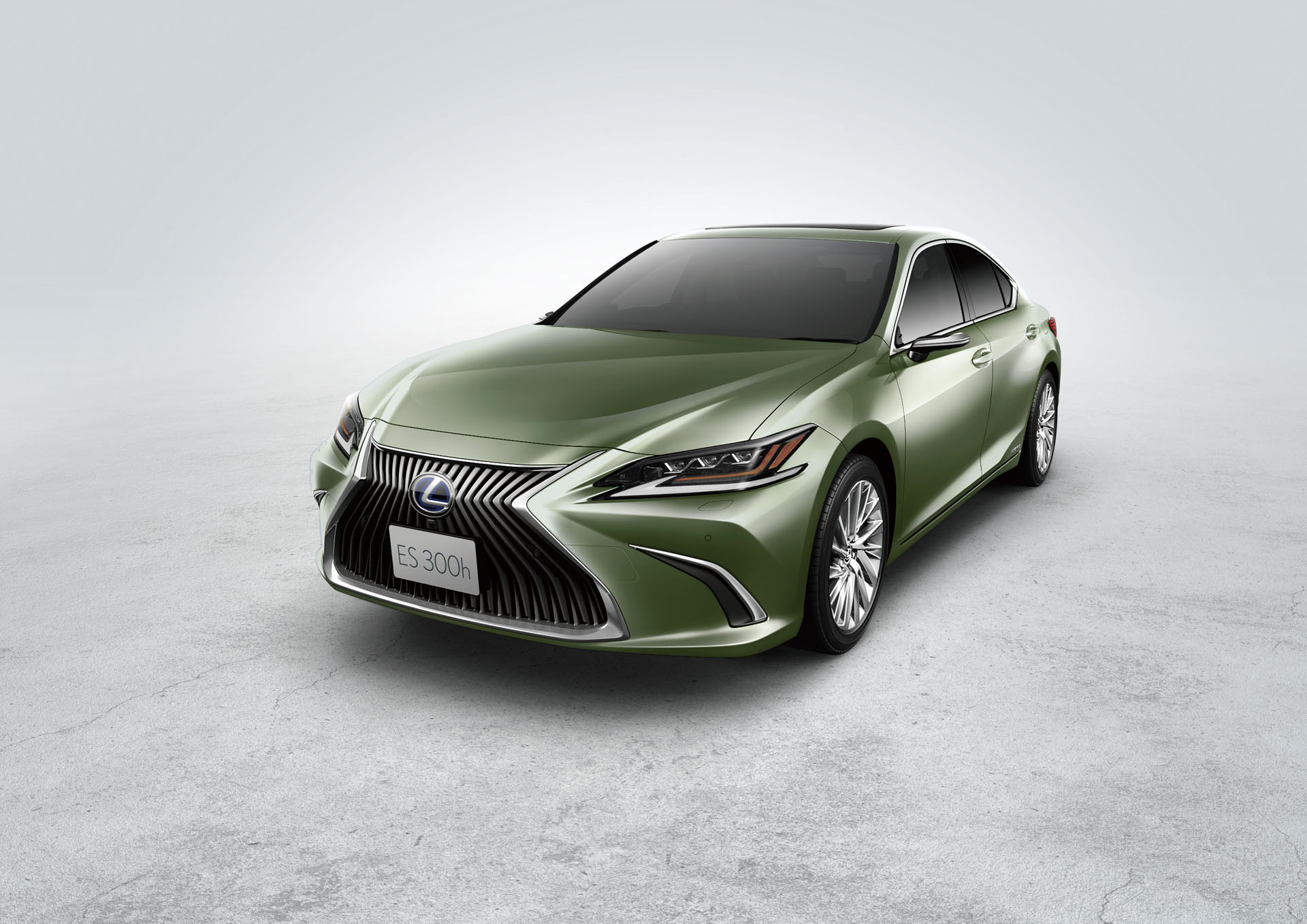 2019-lexus-es-jdm-77 2019 Lexus ES Launches In Japan Complete With Digital Mirrors
