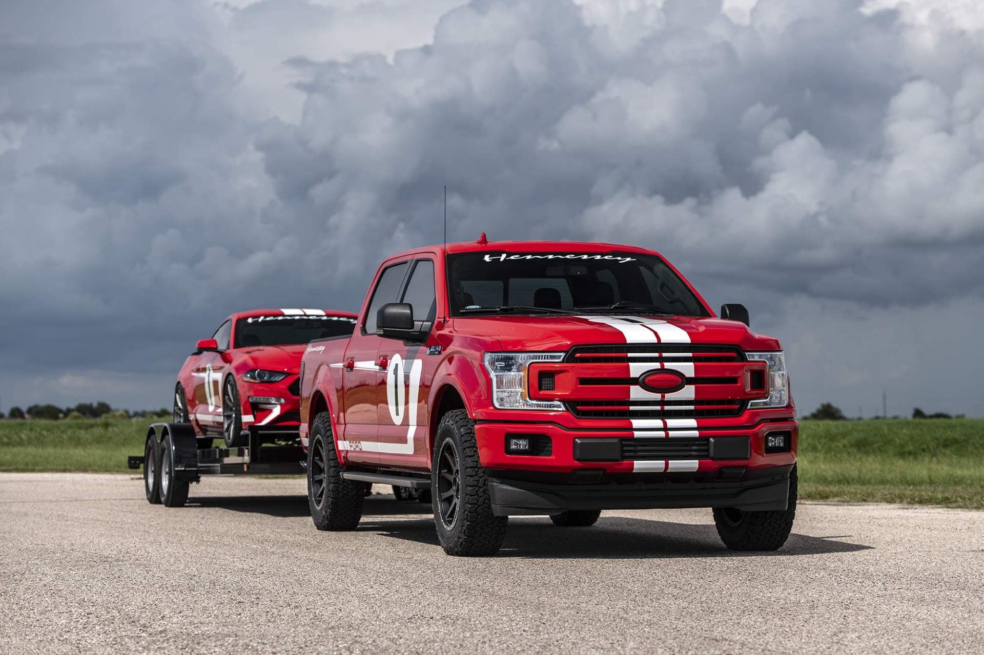 Hennessey Heritage Edition Vehicles 4 Hennessey’s Heritage Edition F-150 Packs More Power Than Ford GT Supercar