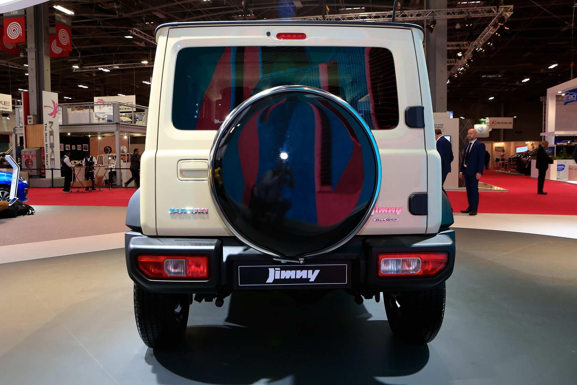 Suzuki-Jimny-11 Suzuki Facing “Staggering” Demand For New Jimny