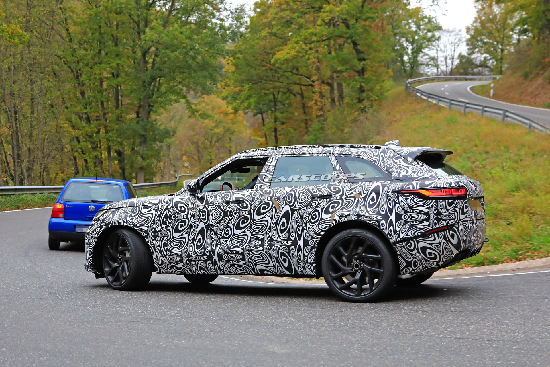 Range-Rover-Velar-SVR-Scoop-07 Land Rover’s Upcoming 550HP Velar SVR Shows More Skin In Latest Spy Shots