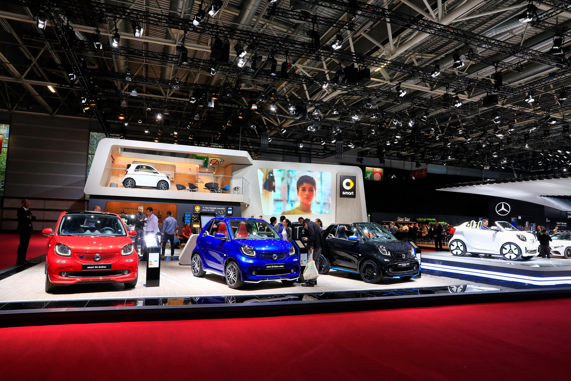 General 71 2018 Paris Auto Show Gallery: General Views