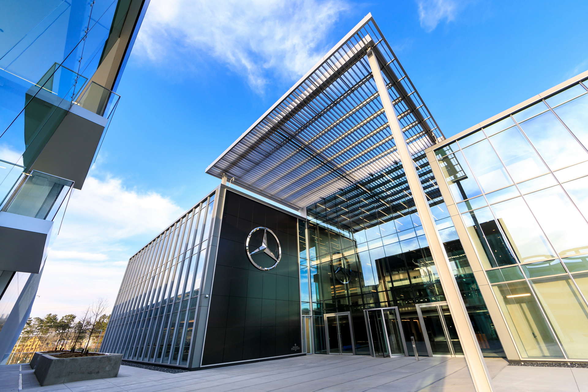 mercedes us probe recall practice 3 U.S. Regulators Investigating Mercedes Over Recall Notice Practices