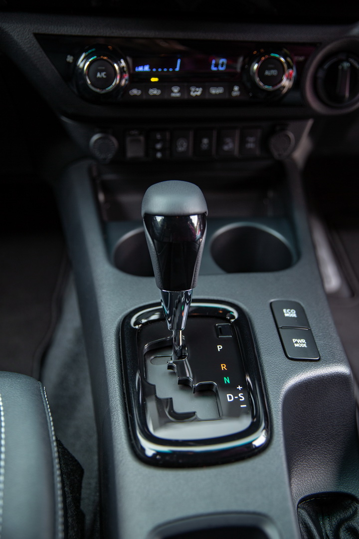 2019 toyota hilux invincible x 49 Toyota Hilux Gains New Invincible X Range-Topping Trim And Limited Edition In UK