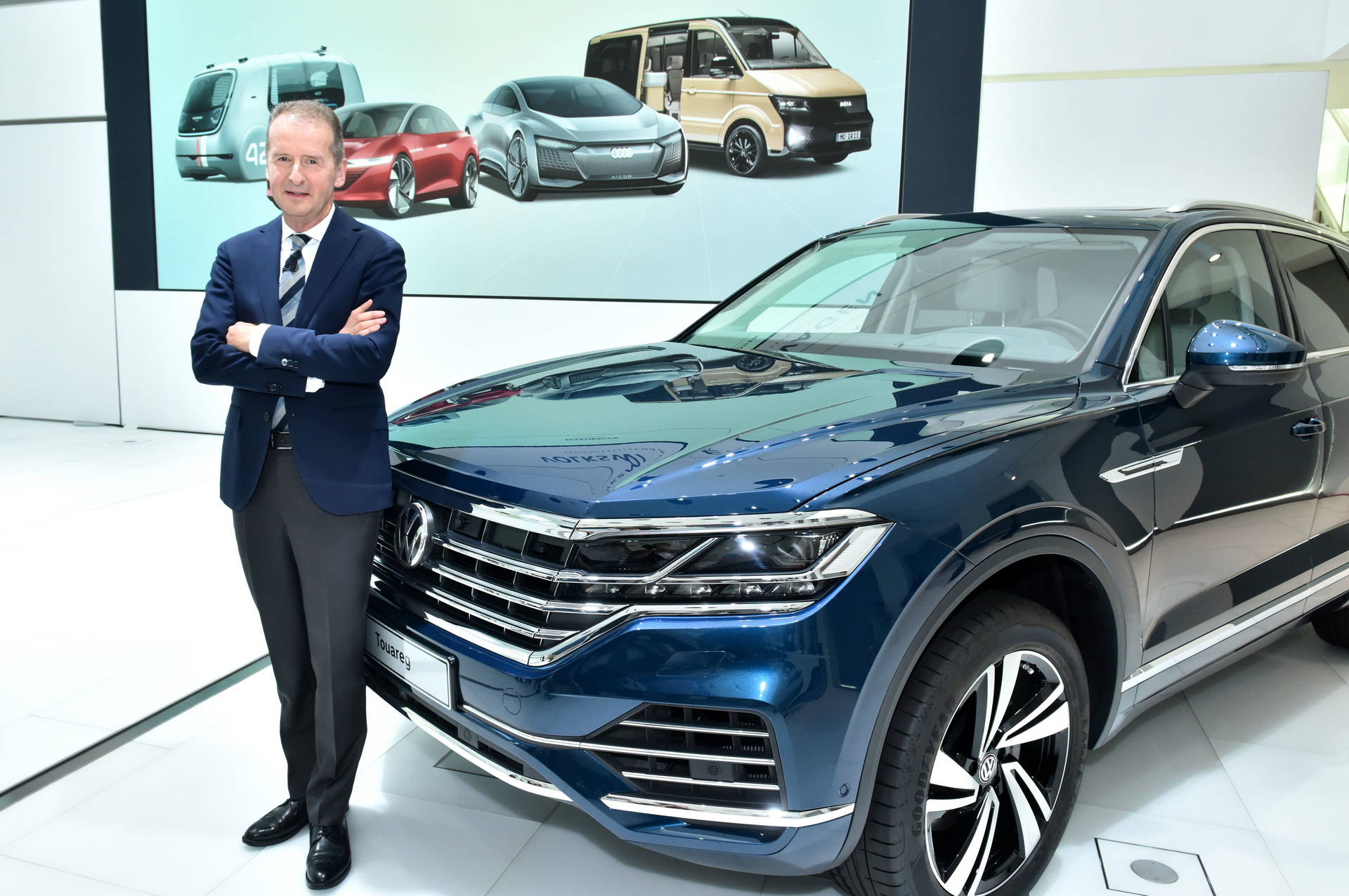 VW-Diess-01 VW Boss Says German Car Makers’ Chances Of Staying Ahead Are 50-50