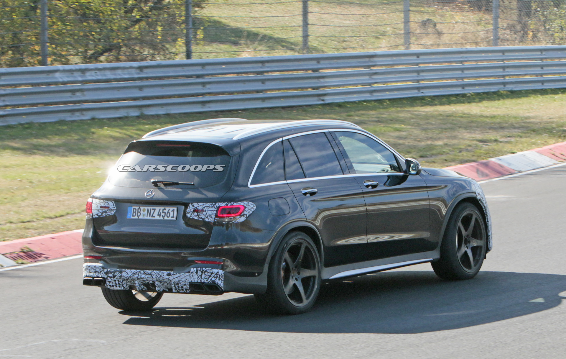 2019 mercedes amg glc63 facelift spy 8 2020 Mercedes-AMG GLC 63 Gets A Mild Makeover, Coming Next Year