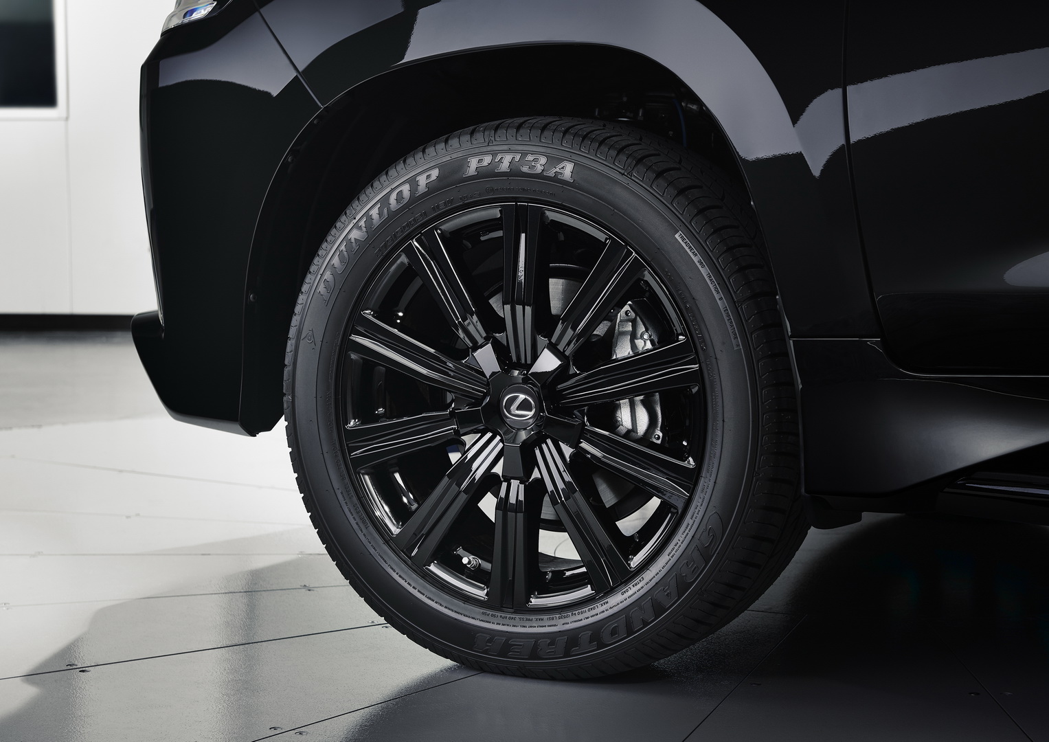 2019 lexus lx inspiration series 7 New Lexus LX Inspiration Series Is A $100k Limited Edition Luxury SUV