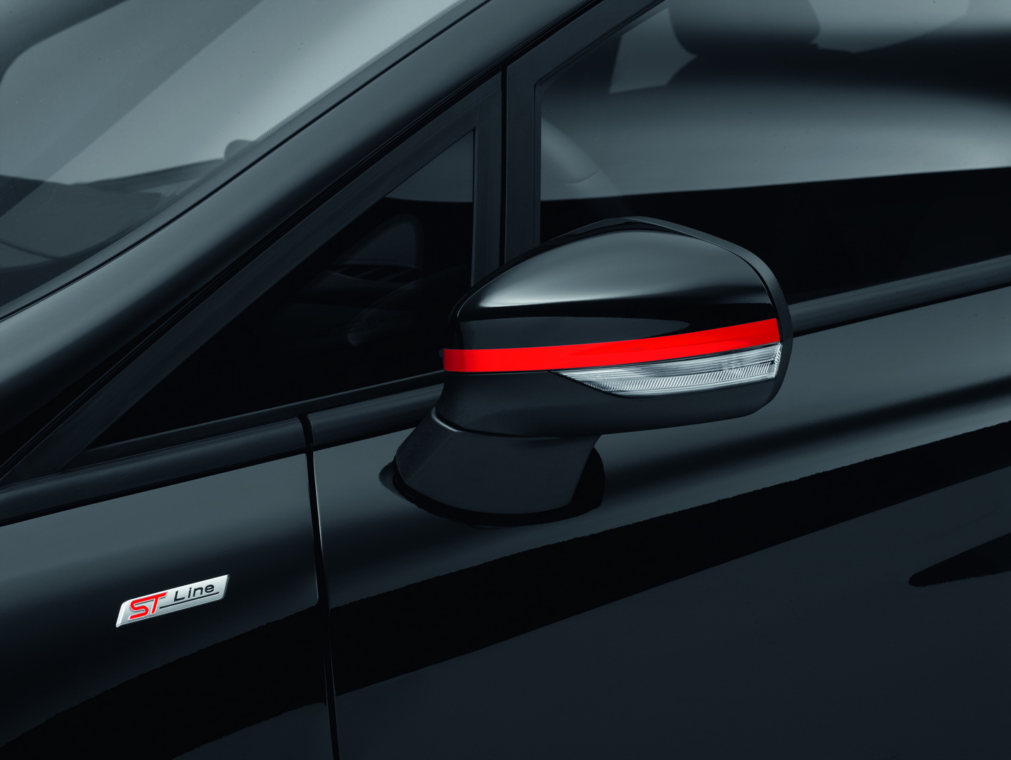 2019 ford fiesta st-line red black edition 4 2019 Ford Fiesta ST-Line Red And Black Editions Prove Stripes Go With Everything