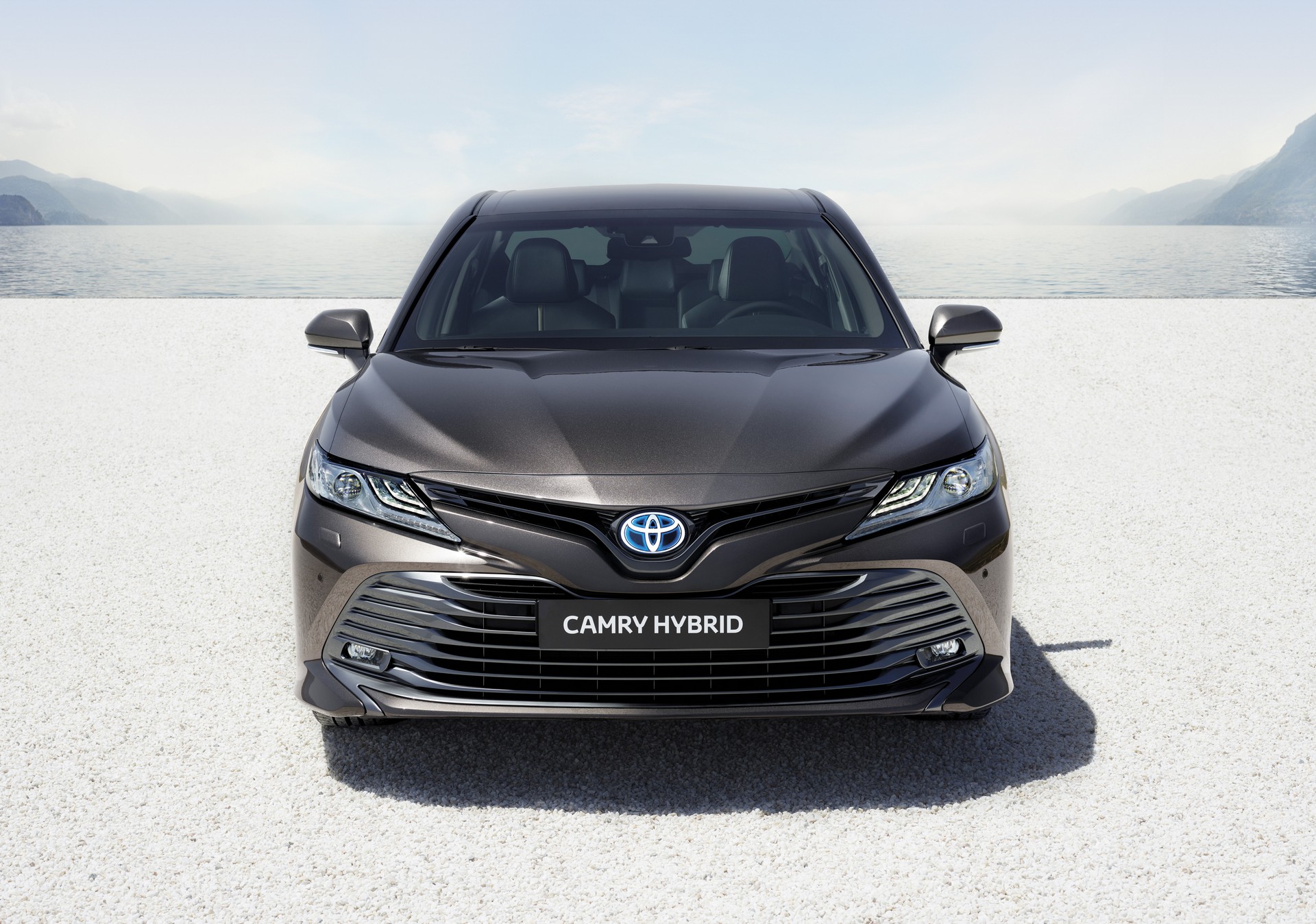 2019 Toyota Camry Hybrid Europe-9 Toyota Camry Returns To Europe With Hybrid Power