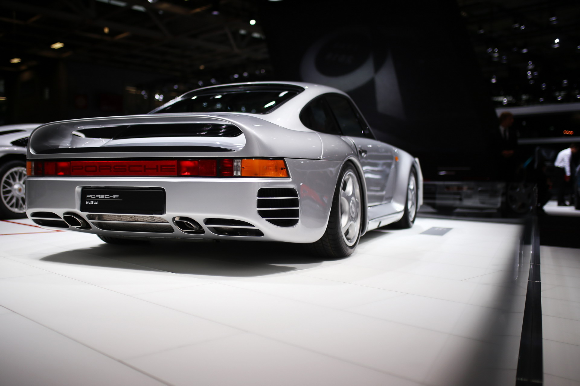 Porsche 21 2018 Paris Auto Show Gallery: Porsche