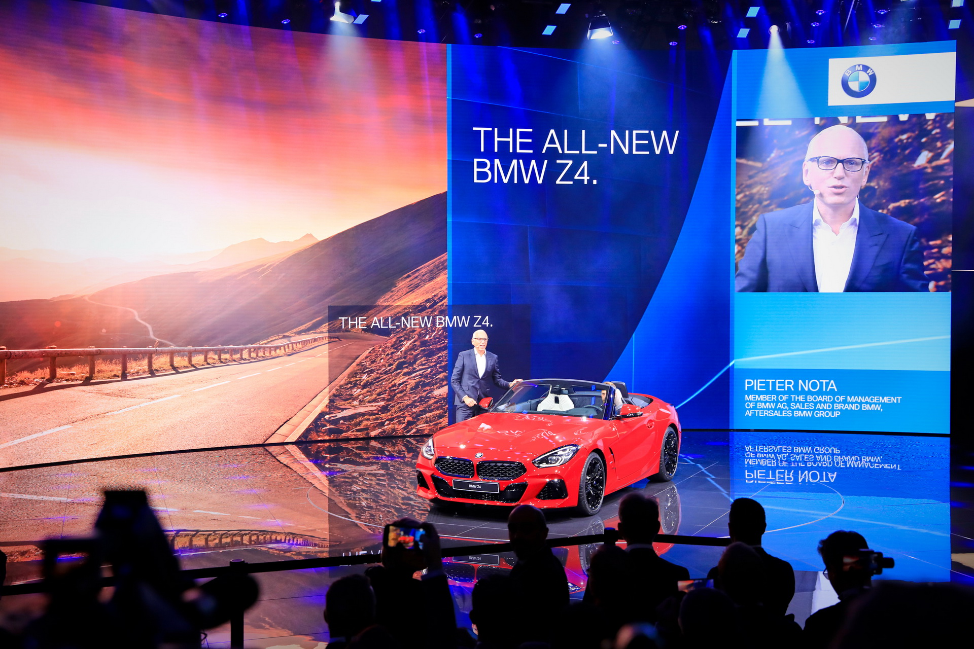 2019-BMW-Z4-07 New BMW Z4 Promises To Excite Drivers With Its Handling Dynamics