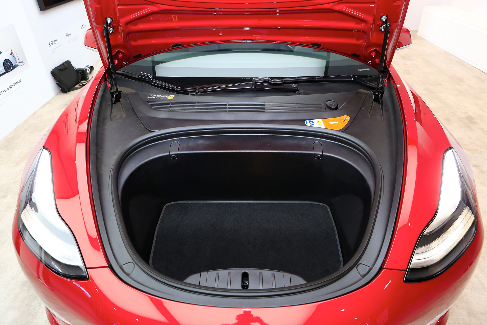 Auto Salon Paris / Mondial Paris Motor Show 2018, France, Paris, 03 Tesla Model 3 Looks Just As At-Home In Paris As It Does In America