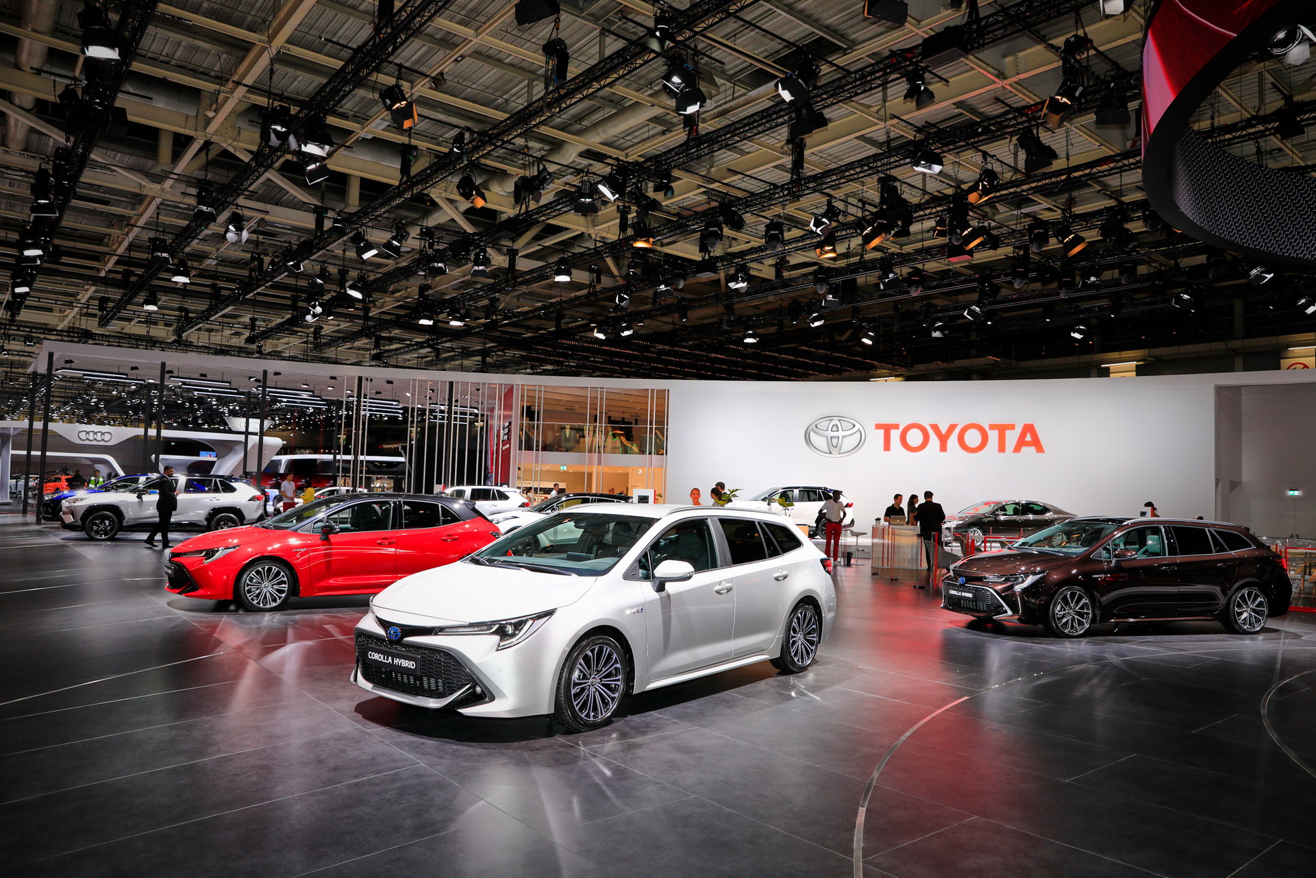 General 5 2018 Paris Auto Show Gallery: General Views