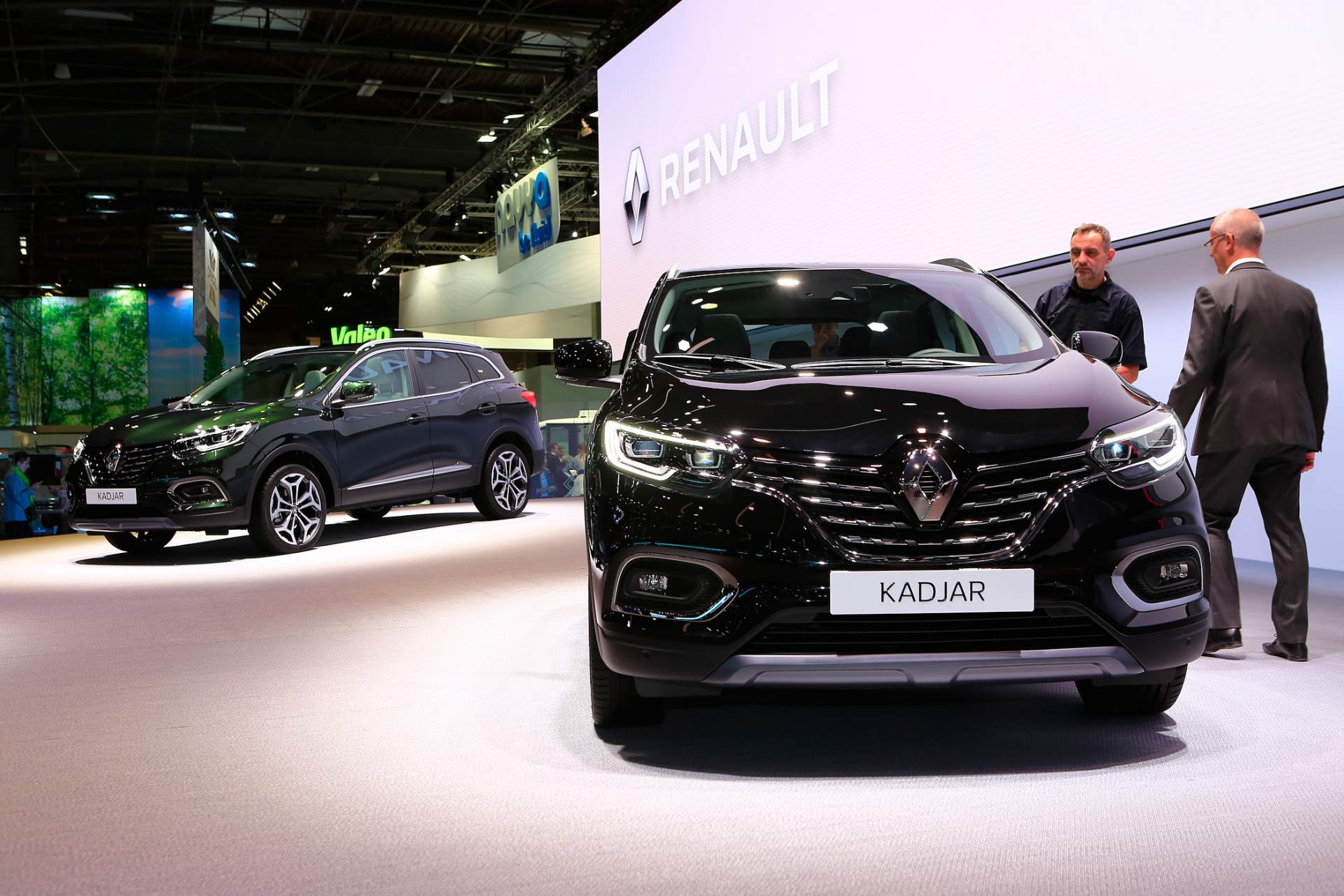 Auto Salon Paris / Mondial Paris Motor Show 2018, France, Paris, 02 2019 Renault Kadjar Brings Refined Looks, New Engines To Paris