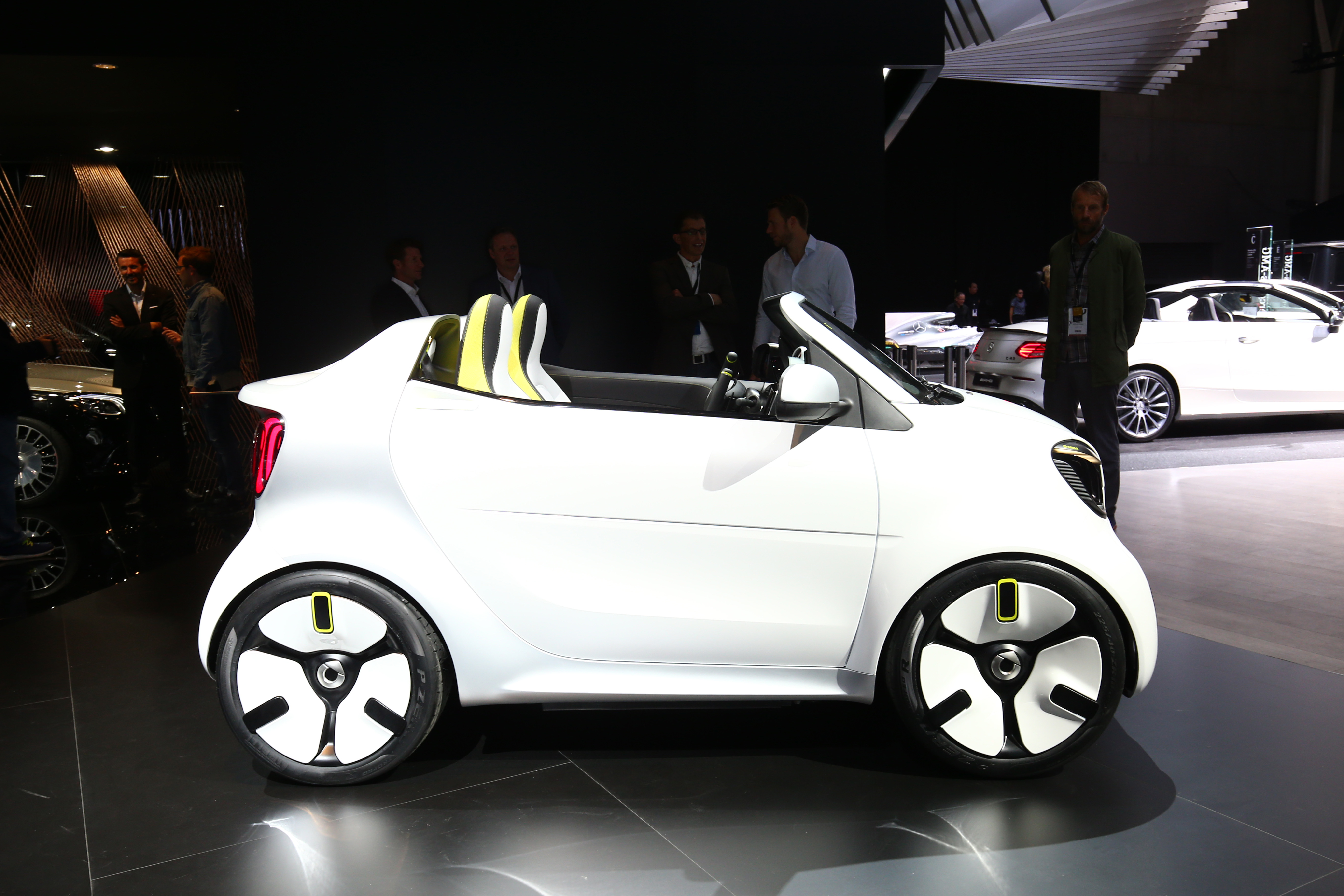 Smart b2 2018 Paris Auto Show Gallery: Smart