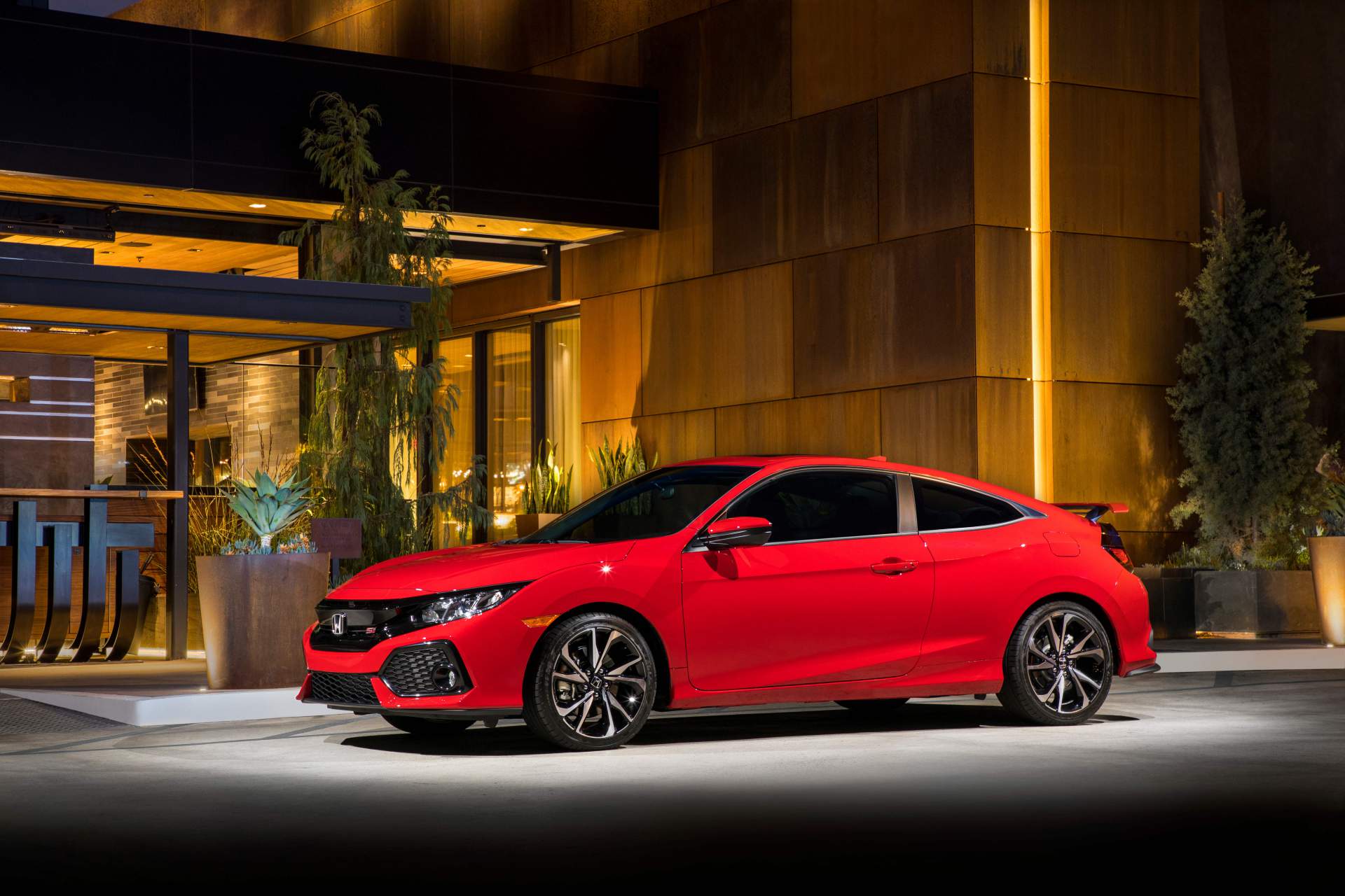 2019 Honda Civic Si Coupe 2019 Honda Civic Si Models Bring Minor Updates And $200 Price Hike
