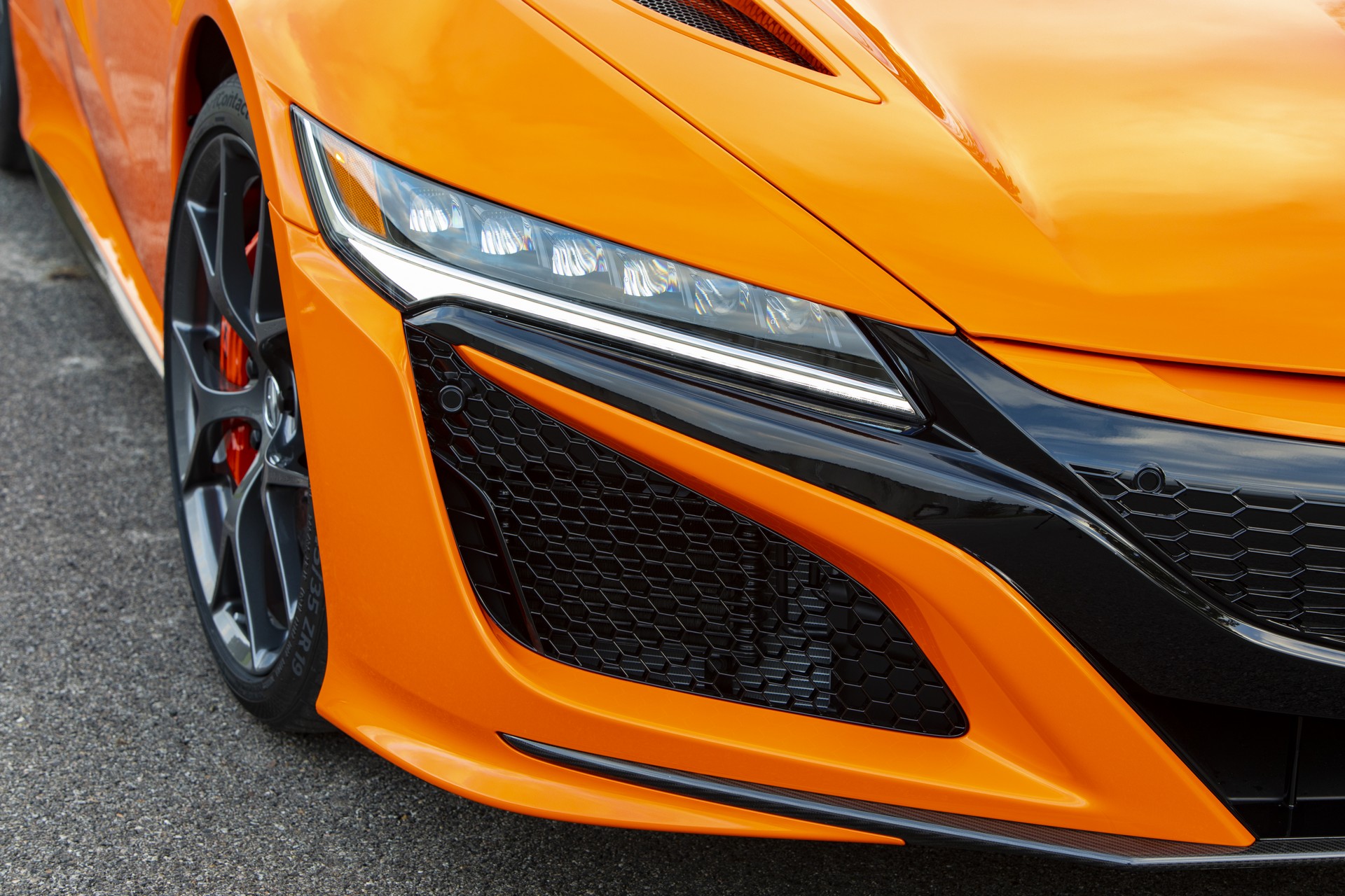 2019-Acura-NSX-18 First Drive: Updated 2019 Acura NSX Proves Itself At The Track