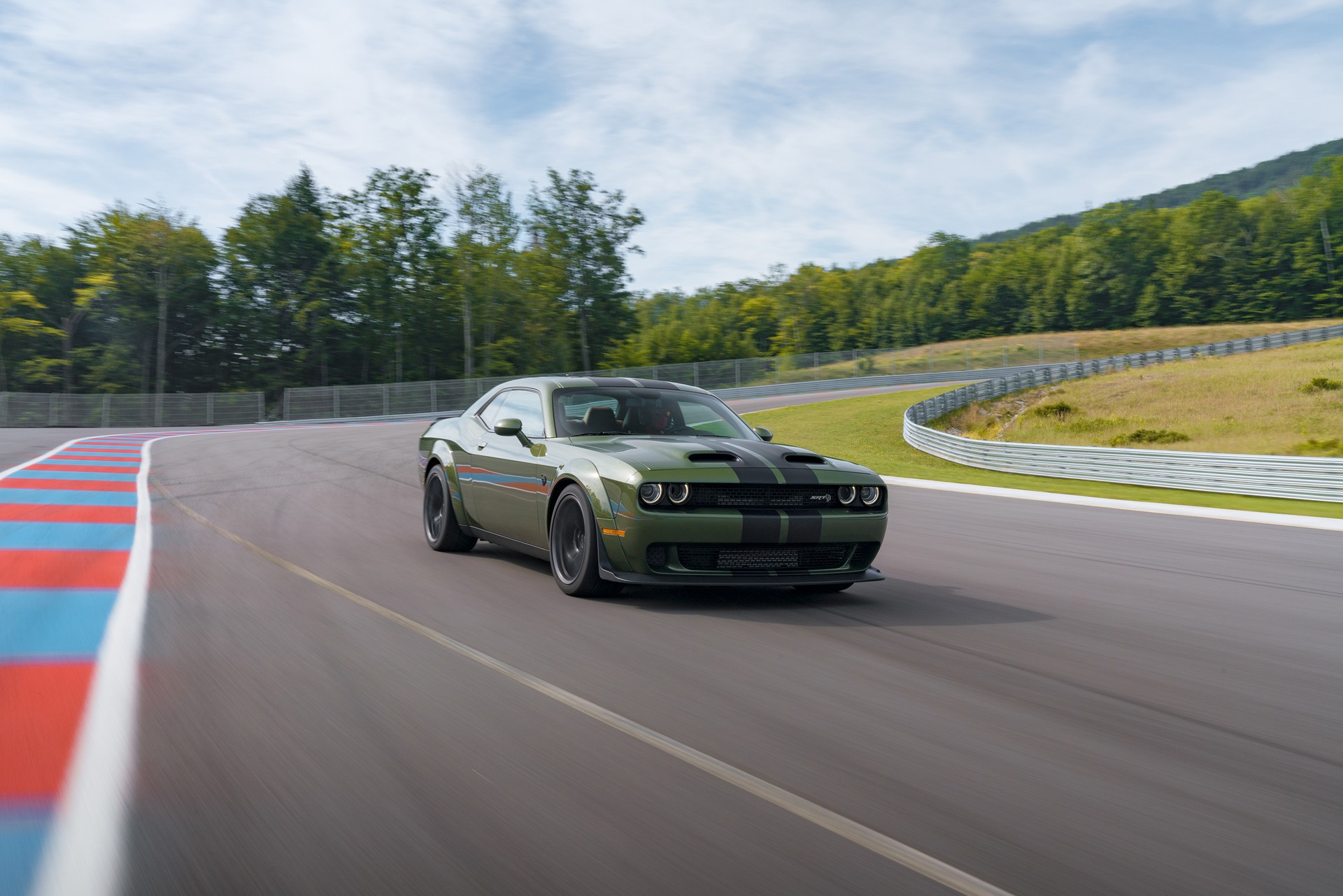 Dodge Challenger SRT Hellcat Redeye-90 Demon Be Damned, Dodge’s 797 HP Challenger SRT Hellcat Redeye Goes Into Production