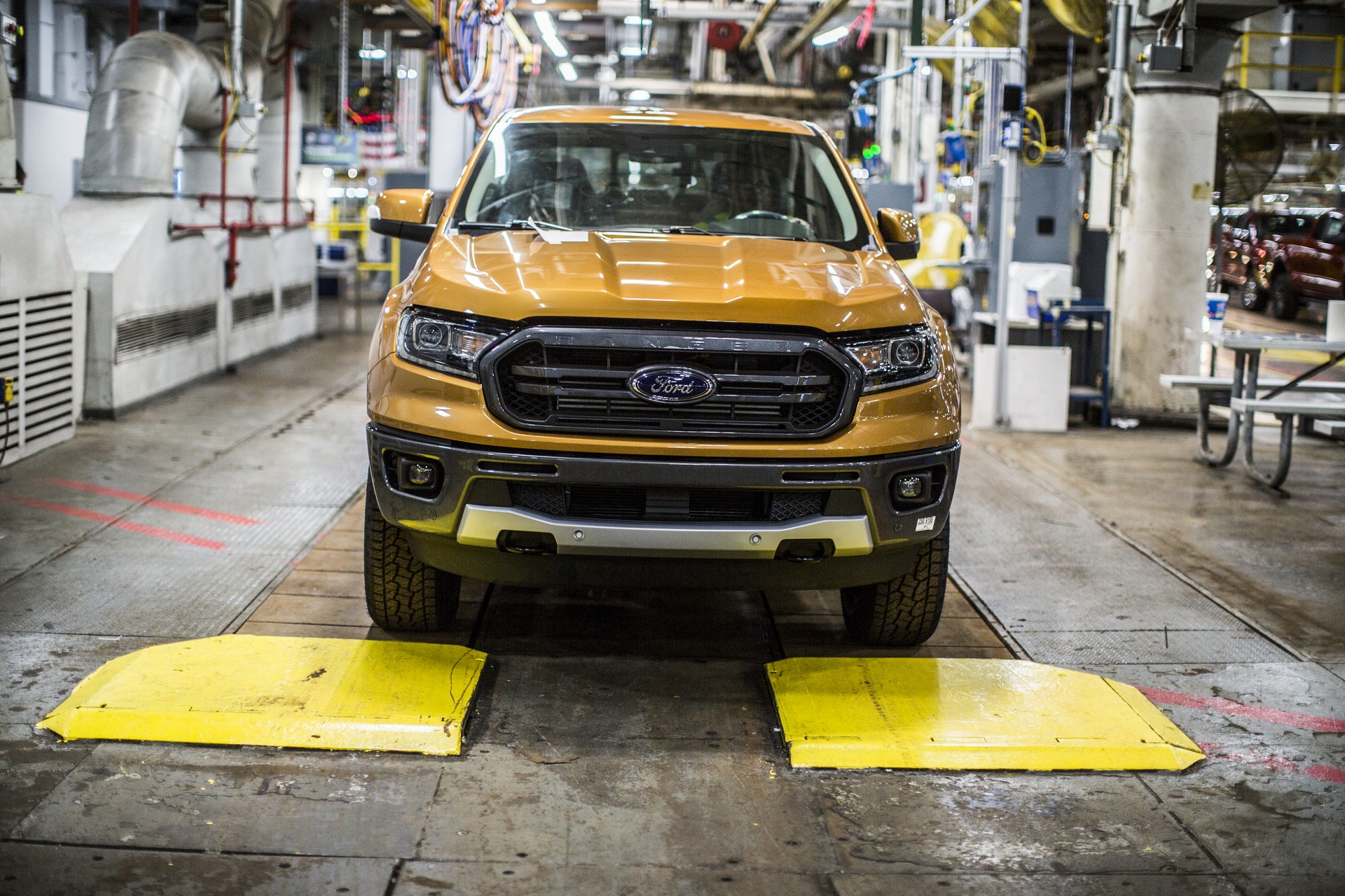 2019-Ford-Ranger-Production-7 2019 Ford Ranger Goes Into Production In Michigan, Arrives At Dealers Early Next Year