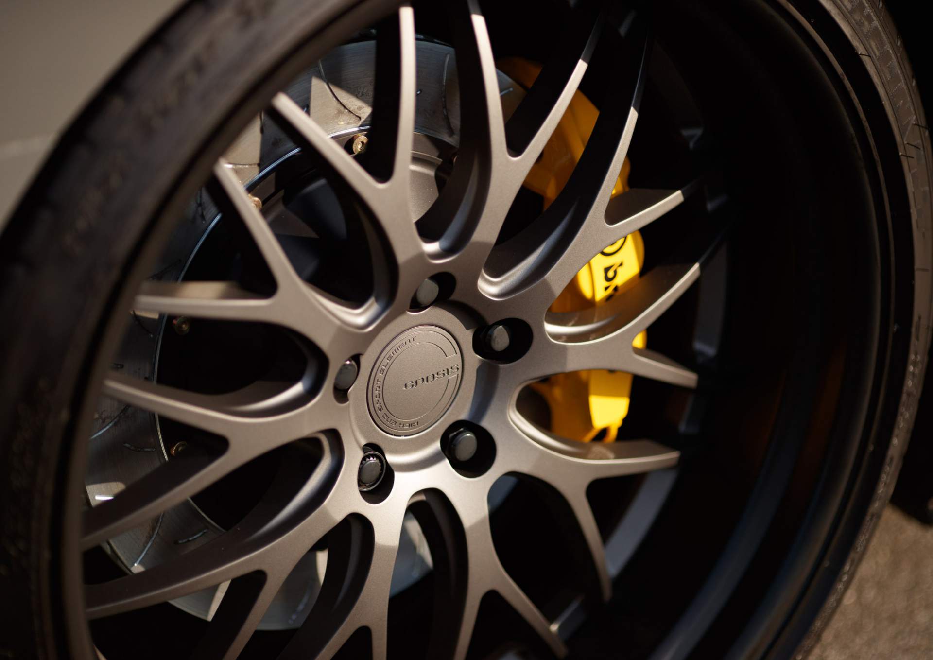 2019 Lexus LS Custom Concept 6 2019 Lexus ES Custom Concept Has A Wine Cellar In Its Trunk