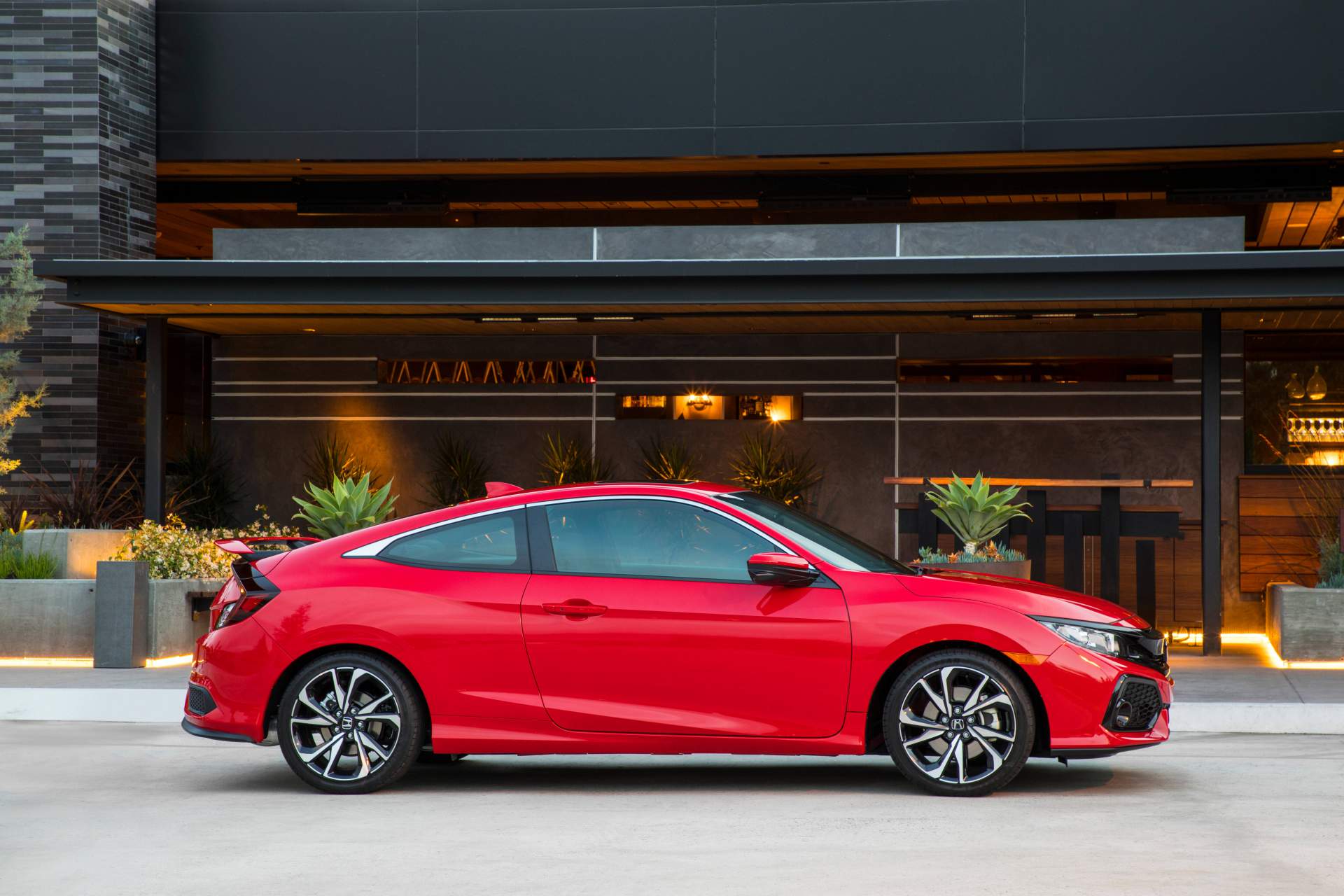 2019 Honda Civic Si Coupe 2019 Honda Civic Si Models Bring Minor Updates And $200 Price Hike