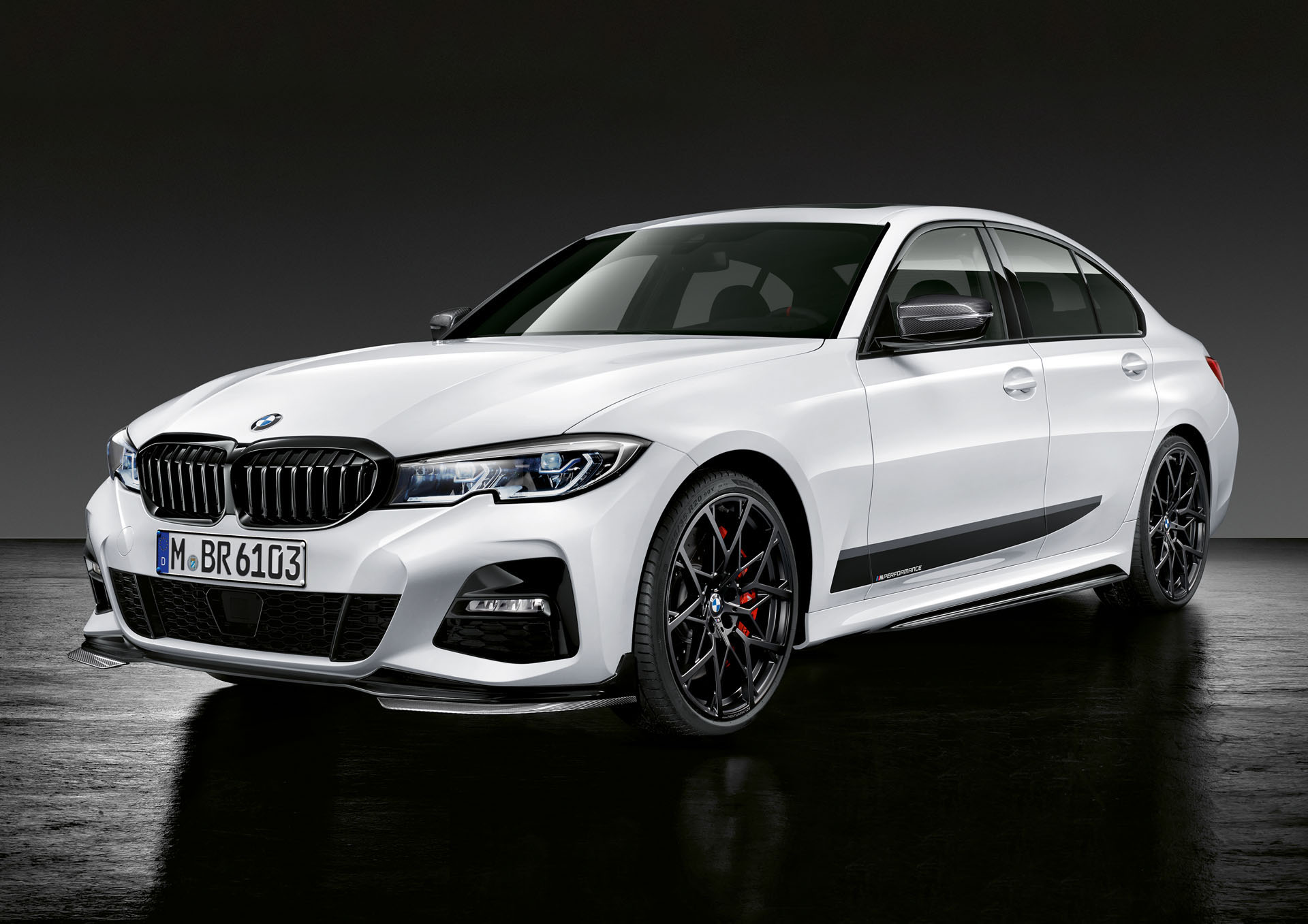 2019-bmw-3-series-m-performance-parts-15 BMW’s New 3 Series Gets Sportier With Fresh M Performance Parts