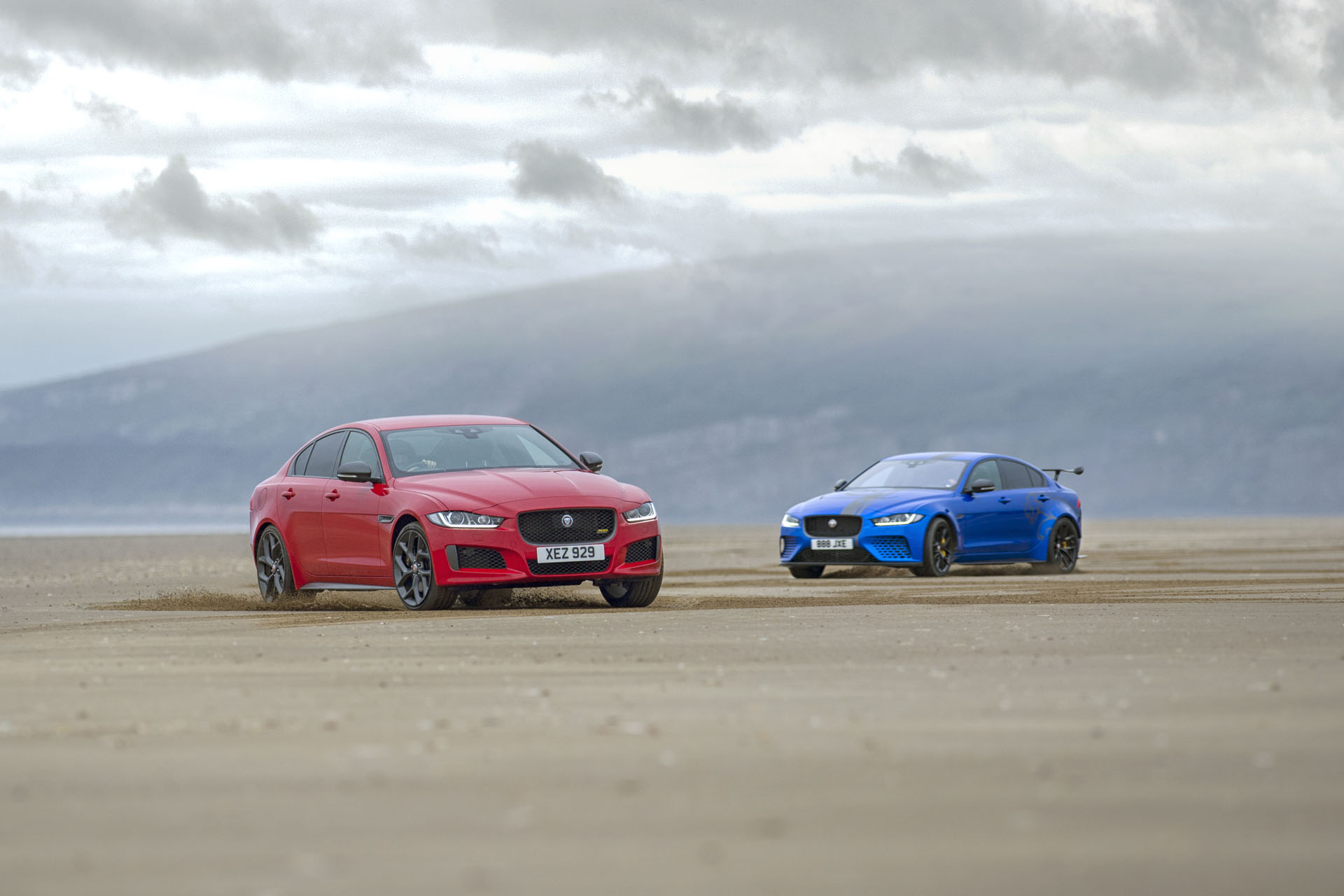 Jag_XE_300_SPORT_SV_Project_8_DNA_181018_07 copy Watch Two Similar Yet Very Different Jaguar XEs Race Down The Beach