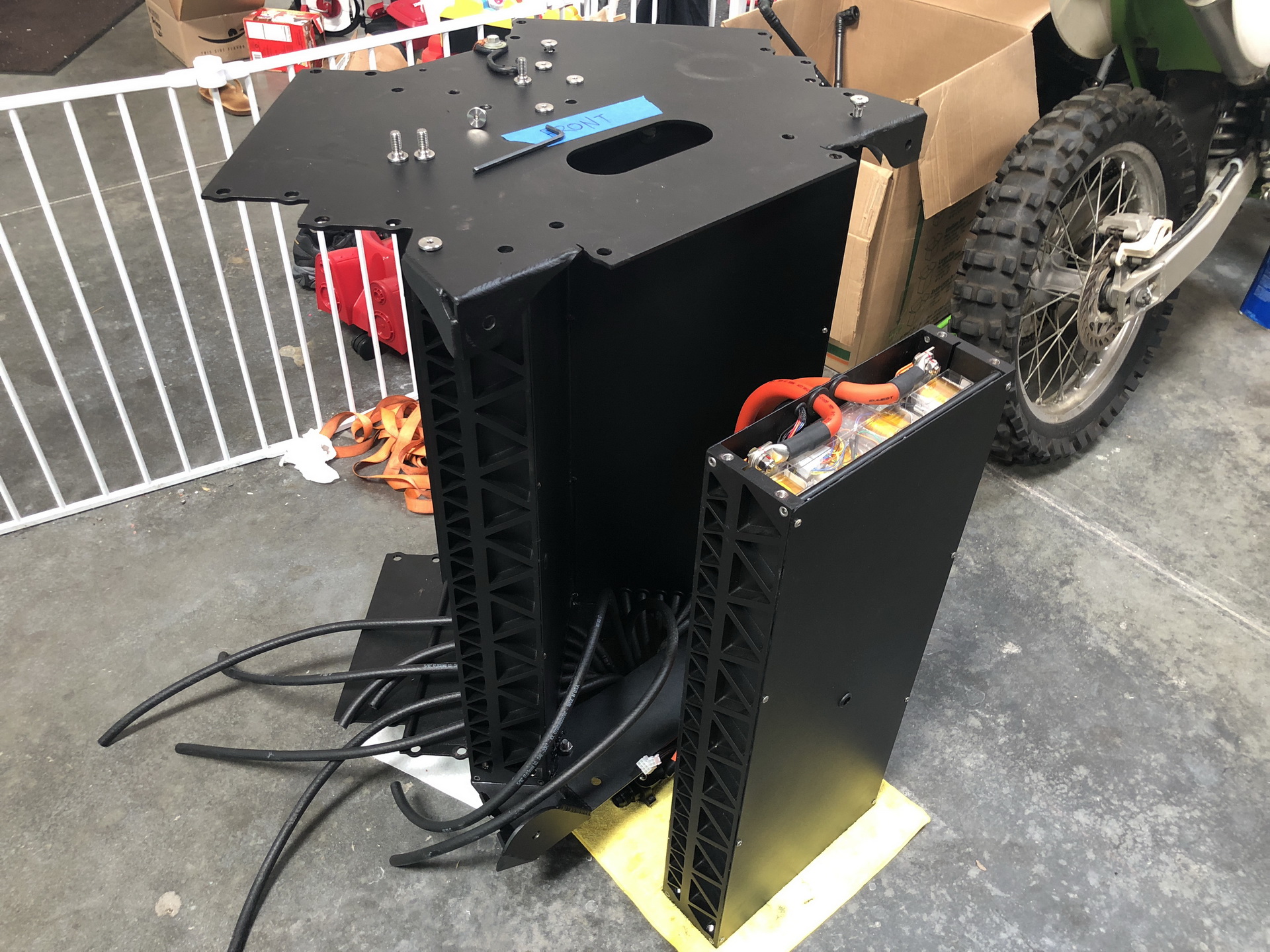 icon-mercury-coupe-ev-38 Icon’s Electric 1949 Mercury Coupe Has Tesla Batteries And Freight-Train Torque