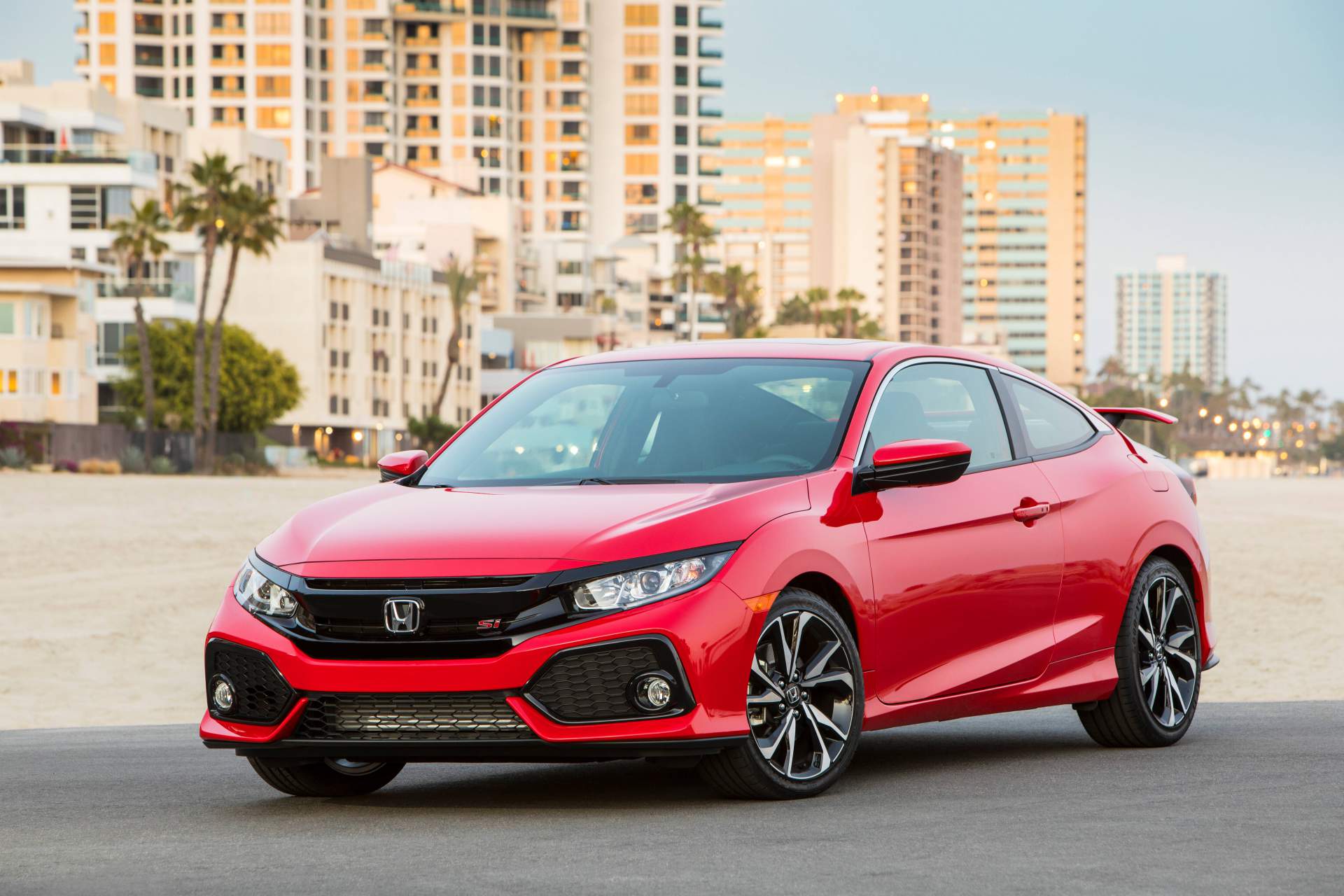 2019 Honda Civic Si Coupe US Car Loan Payments And Interest Rates Reach 10-Year High Thanks To Trucks, SUVs