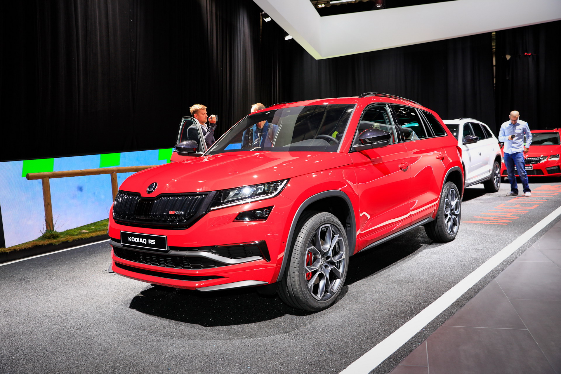 Skoda 73 2018 Paris Auto Show Gallery: Skoda & Seat
