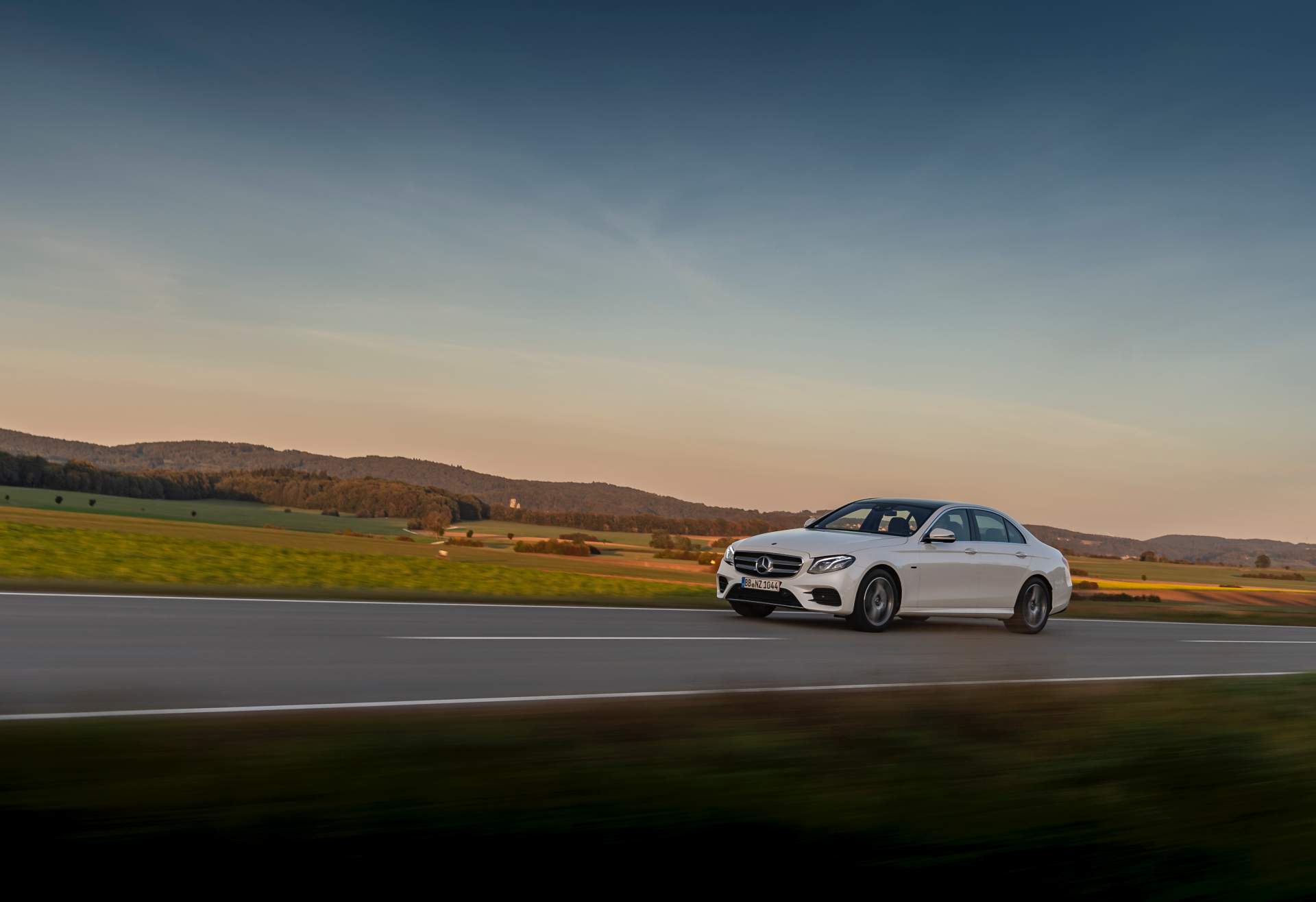 Driven by EQ Stuttgart 2018
Driven by EQ Stuttgart 2018 Mercedes E300e And E300de PHEVs Mix Electricity With Petrol And Diesel Power