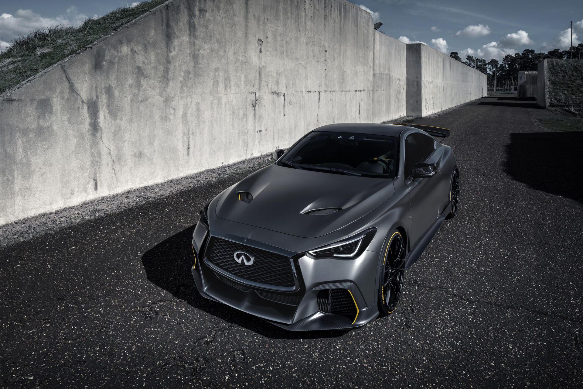 Infiniti Project Black S Concept-4 Infiniti Project Black S Concept With F1 Hybrid Tech Has The Power Go After M4, RS5