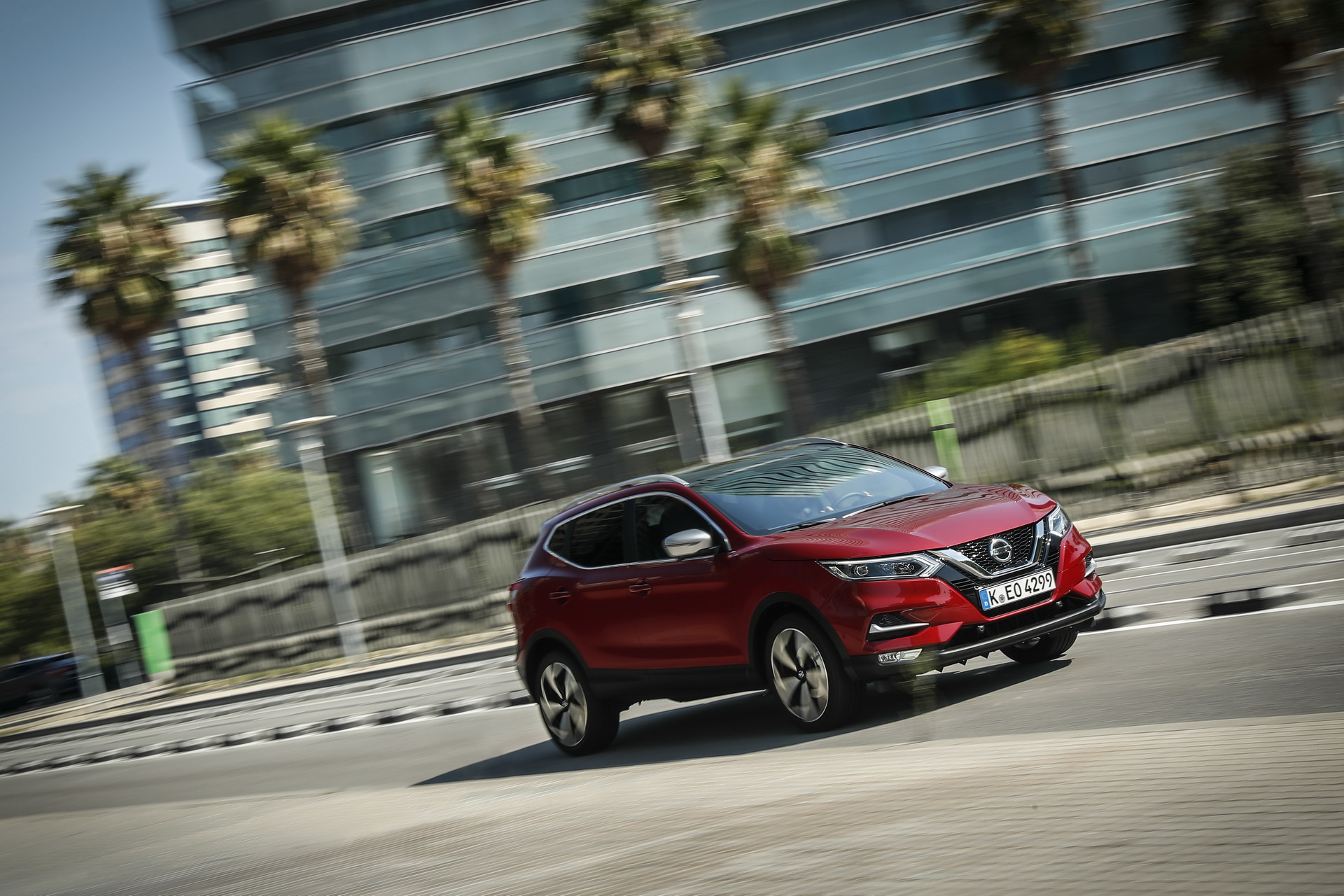 2019-Nissan-Qashqai-37 2019 Nissan Qashqai Gets New Turbo Petrol Units, DCT ‘Box And Infotainment System