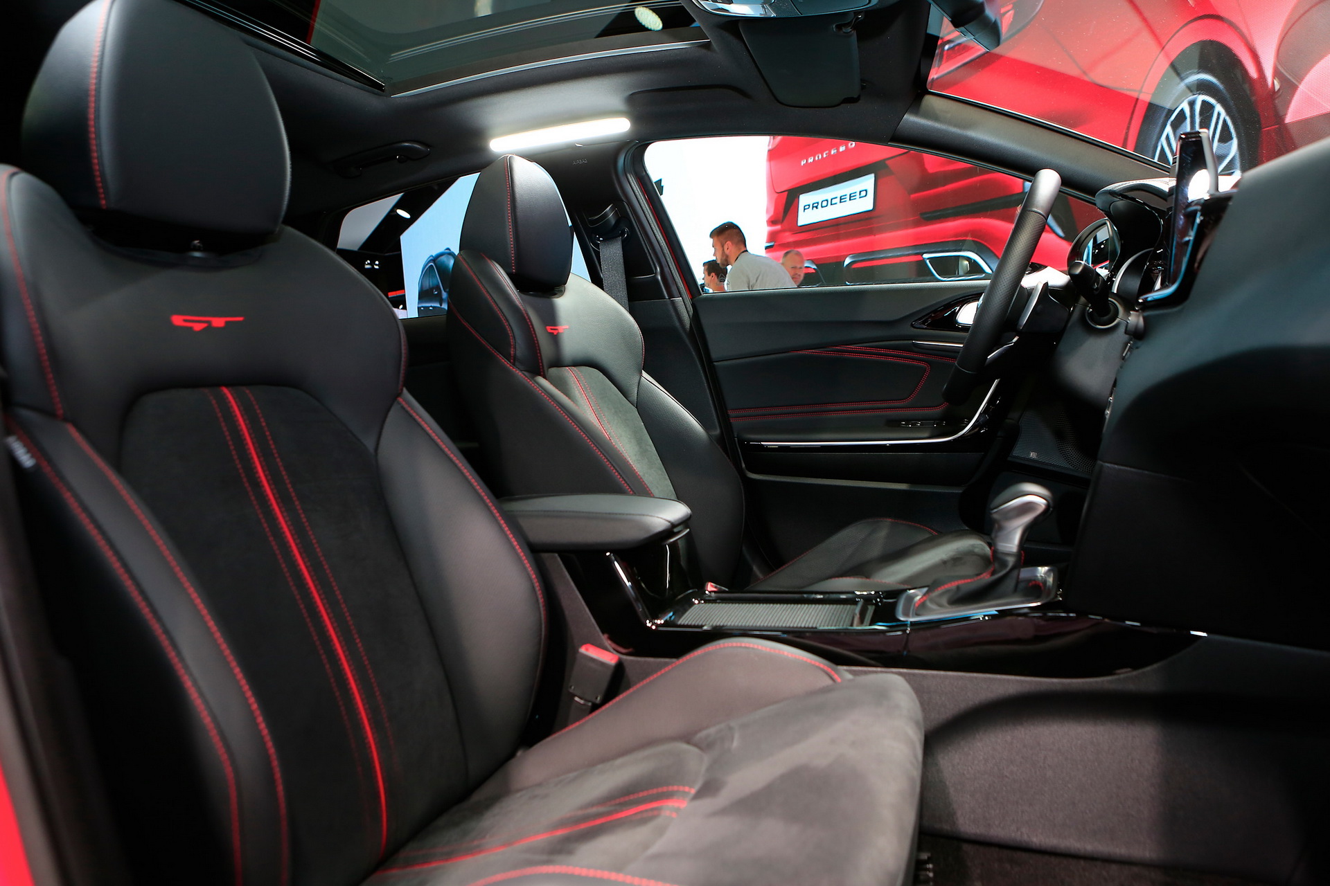 Kia-ProCeed-14 Can Kia’s New Proceed Sway You Away From Fashionable Crossovers?