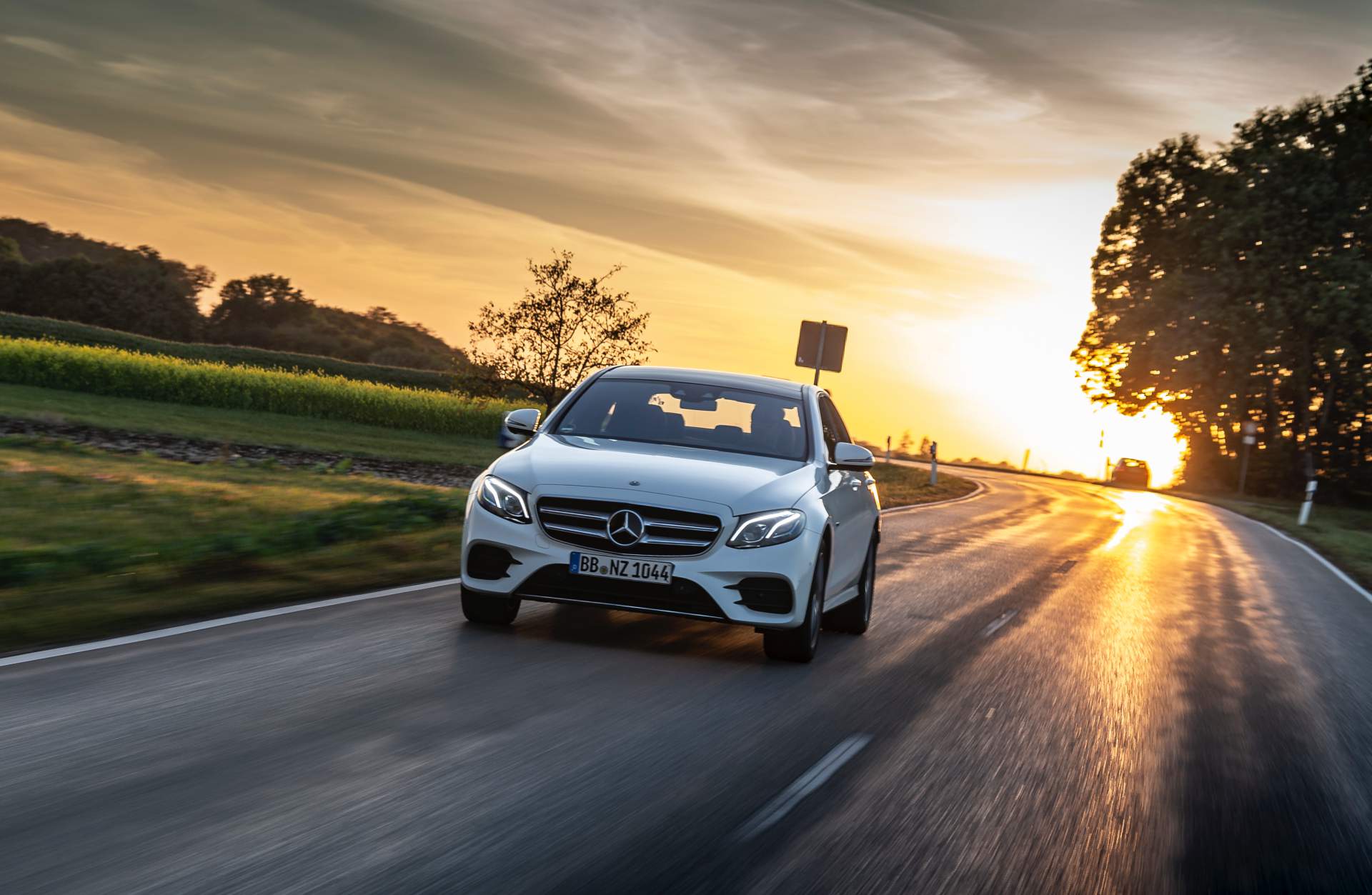 Driven by EQ Stuttgart 2018
Driven by EQ Stuttgart 2018 Mercedes E300e And E300de PHEVs Mix Electricity With Petrol And Diesel Power
