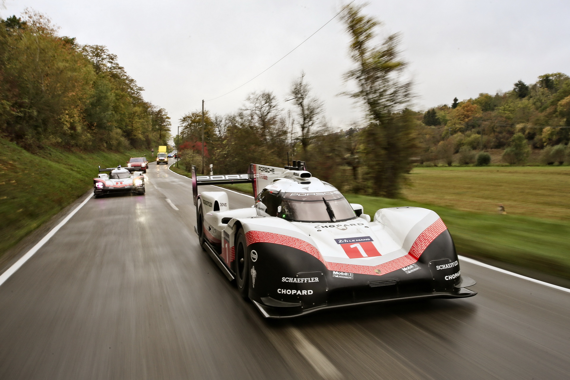 Porsche-919-Final-Drive-10 Le Mans-Winning 919 Hybrid Driven On Public Roads To Its Retirement At The Porsche Museum