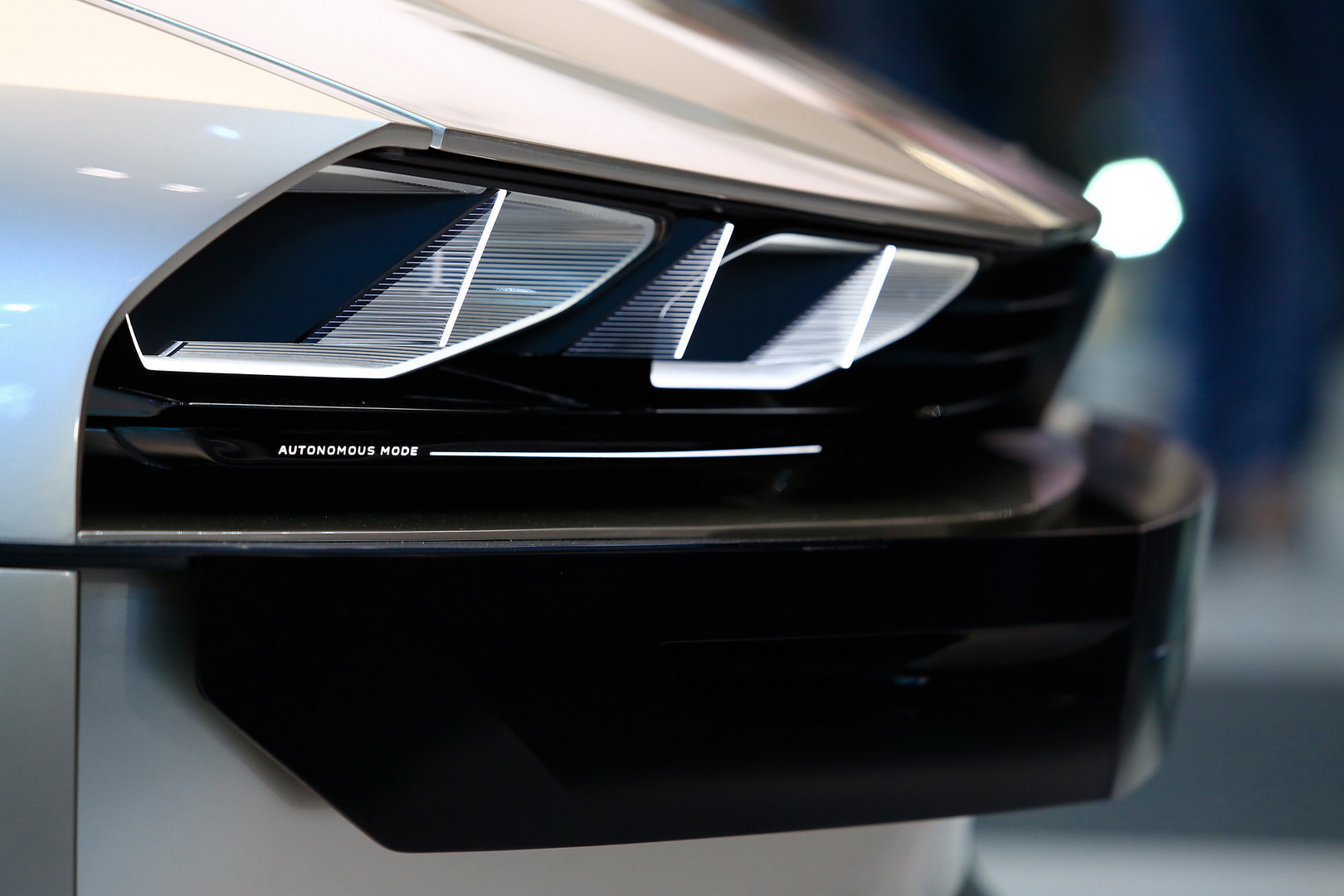 Auto Salon Paris / Mondial Paris Motor Show 2018, France, Paris, 02 Peugeot e-Legend Concept Takes A Swing At “Unboring The Future”