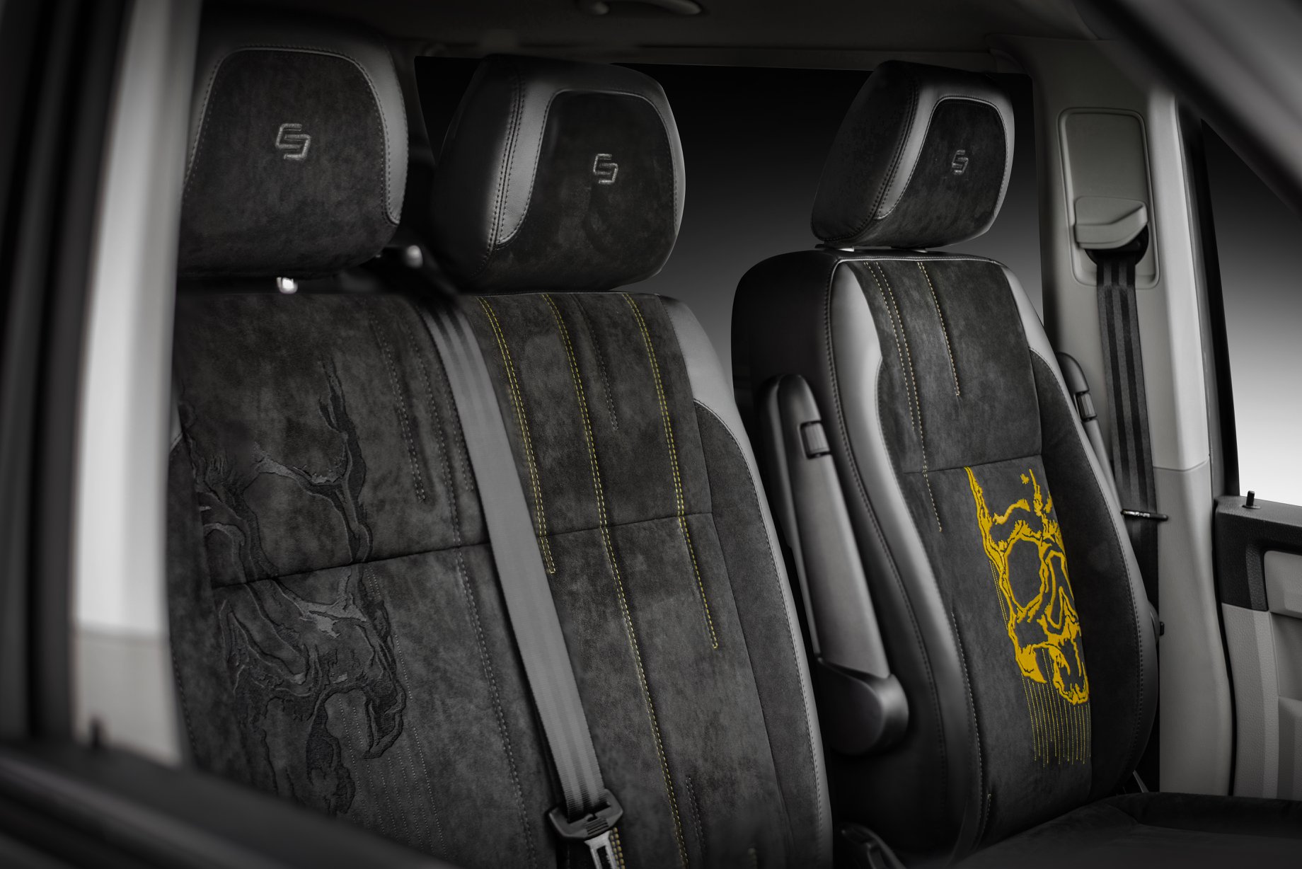 Carlex-Design-VW-Transporter-T6-10 U.S. Designer Creates A Mean-Looking VW T6 For Carlex Design