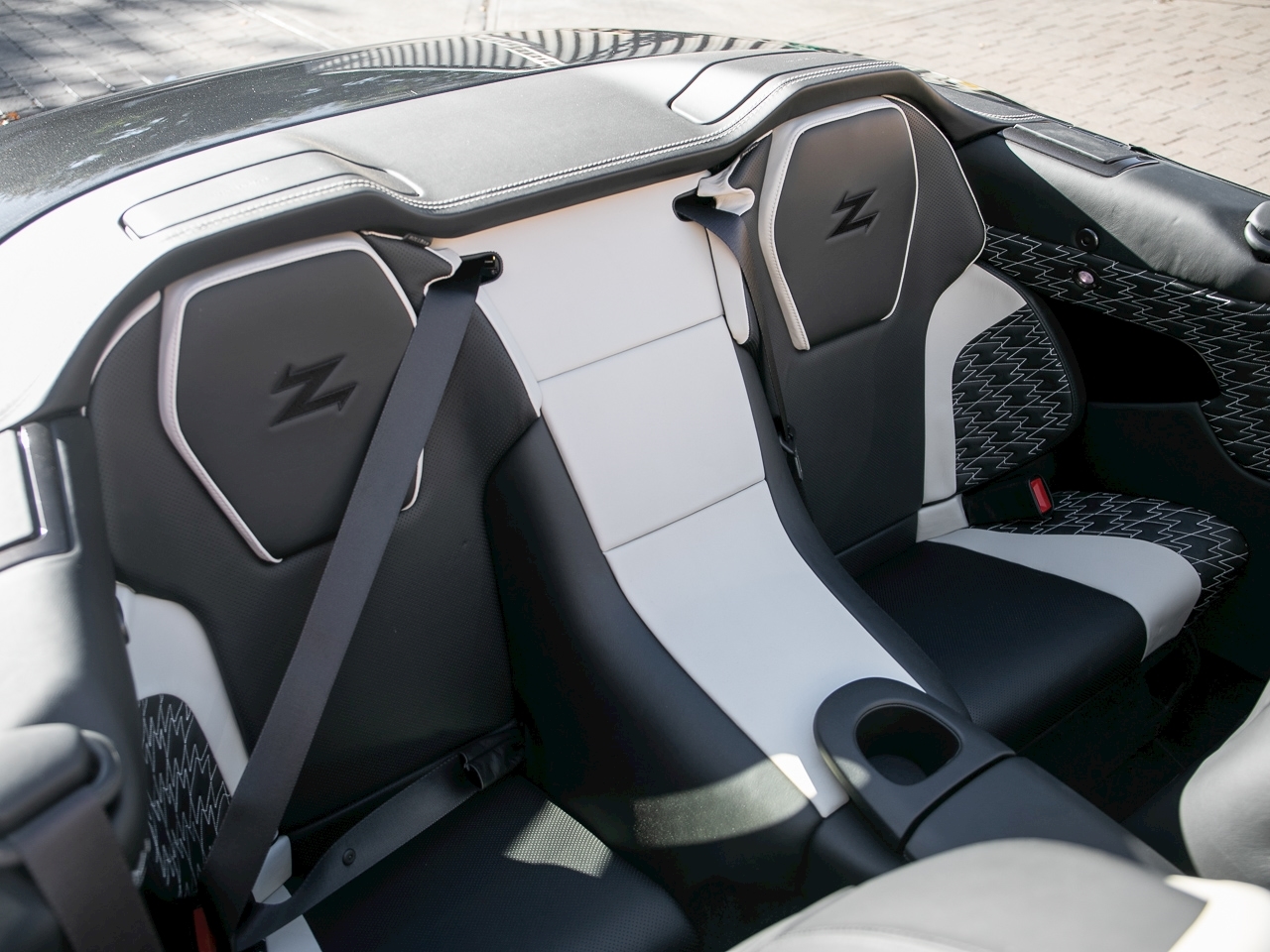 Aston-Martin-Vanquish-Zagato-Volante-15 Rare Aston Martin Vanquish Zagato Volante Is Almost A Bargain