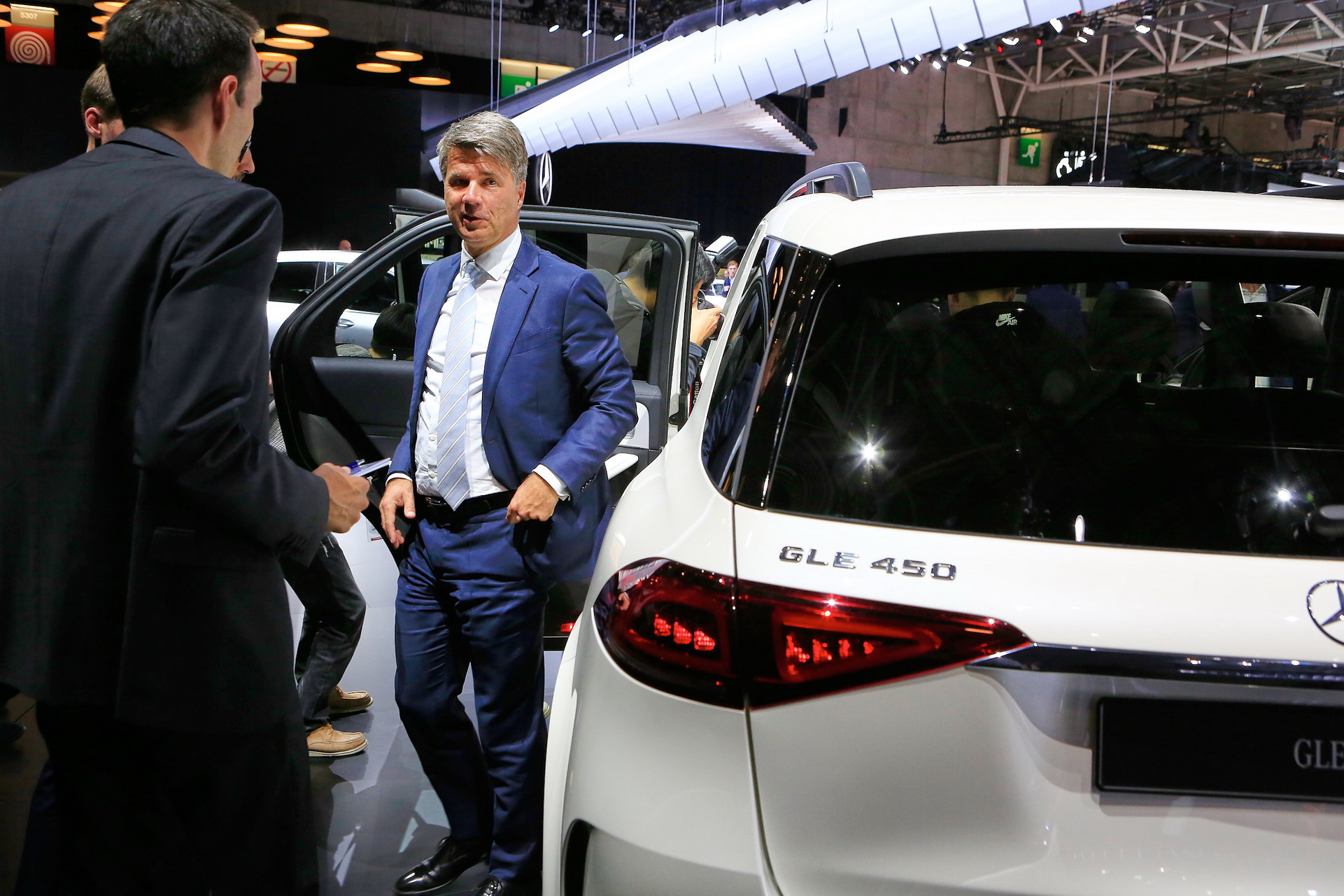 Mercedes B62 2018 Paris Auto Show Gallery: Mercedes-Benz