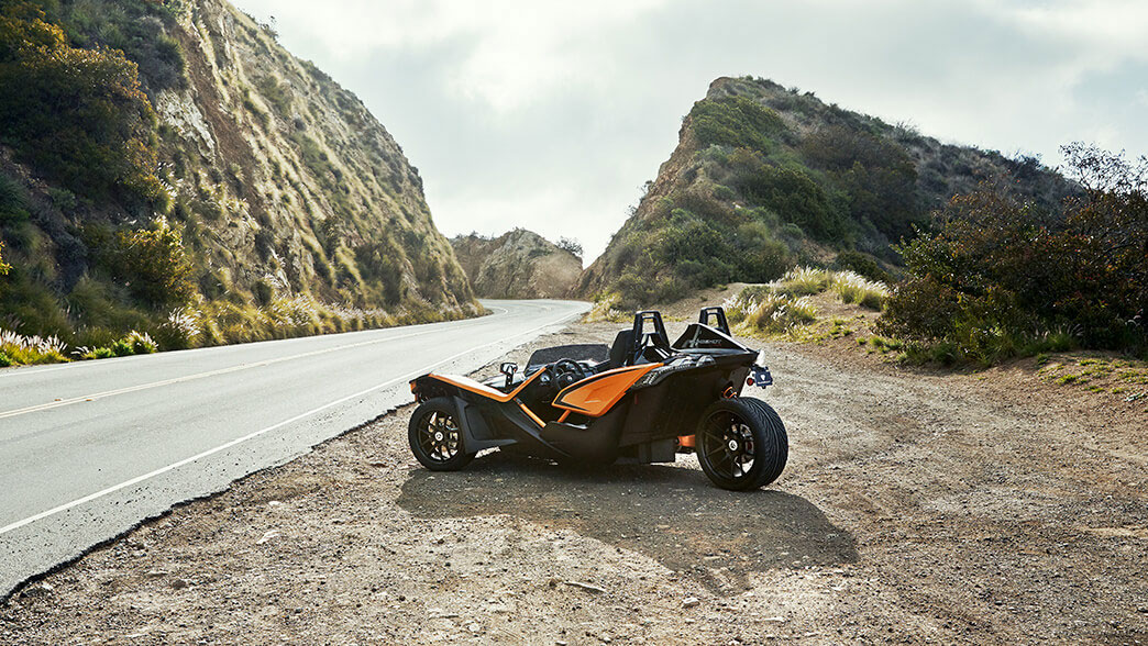 2019 polaris slingshot la show 14 2019 Polaris Slingshot Entertains Visitors At AutoMobility LA