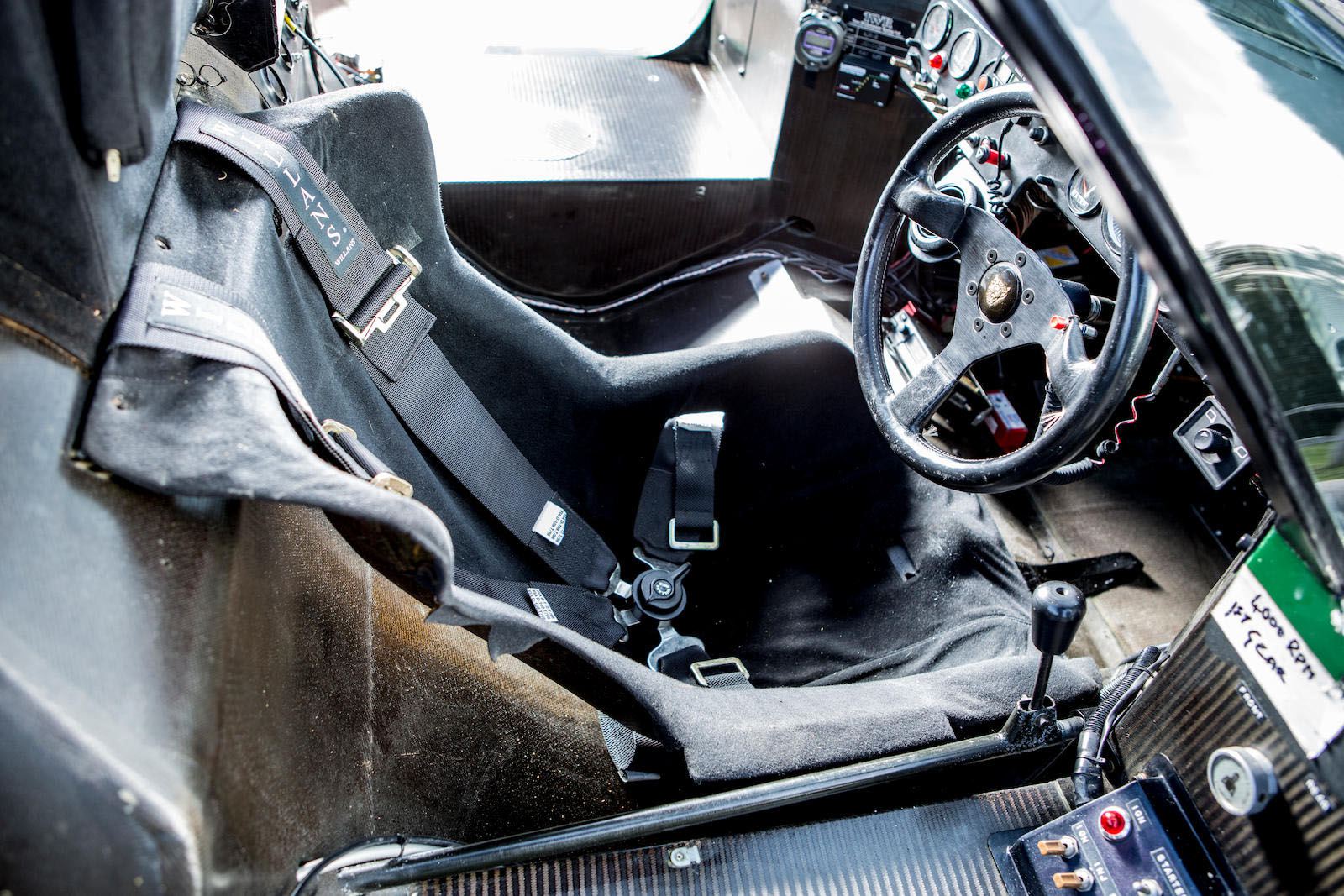 1985-jaguar-xjr6-12 Bonhams May Have Just Made Our Jaguar-Racer Decision Even Harder