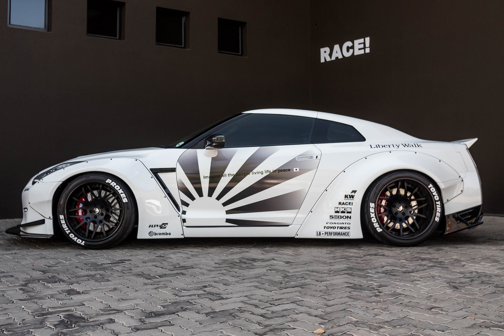 nissan gt-r tuning race forgiato 3 Tuned Nissan GT-R Brings Some Of Japan’s Car Culture To South Africa