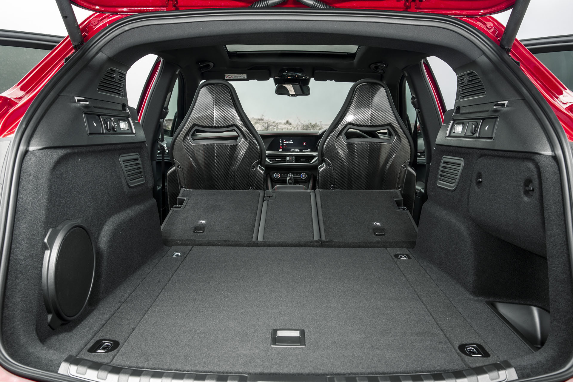 2019-alfa-romeo-stelvio-quadrifoglio-77 Start Your Morning Off Right With 125 Photos Of The Alfa Romeo Stelvio Quadrifoglio