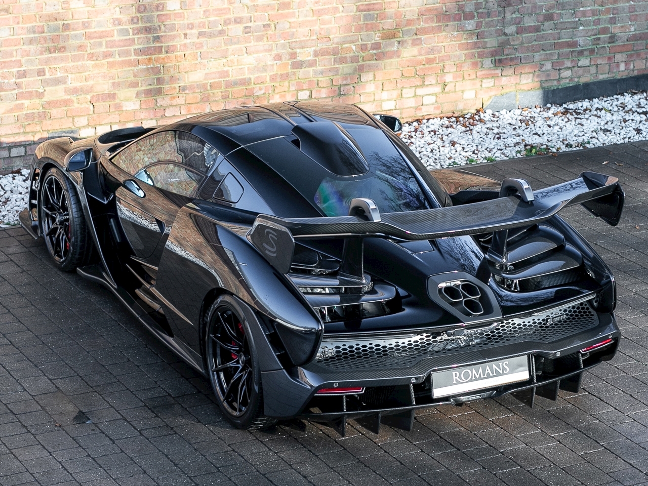 McLaren-Senna-For-Sale-11 A Flipper Has Put This Practically New McLaren Senna Up For Sale