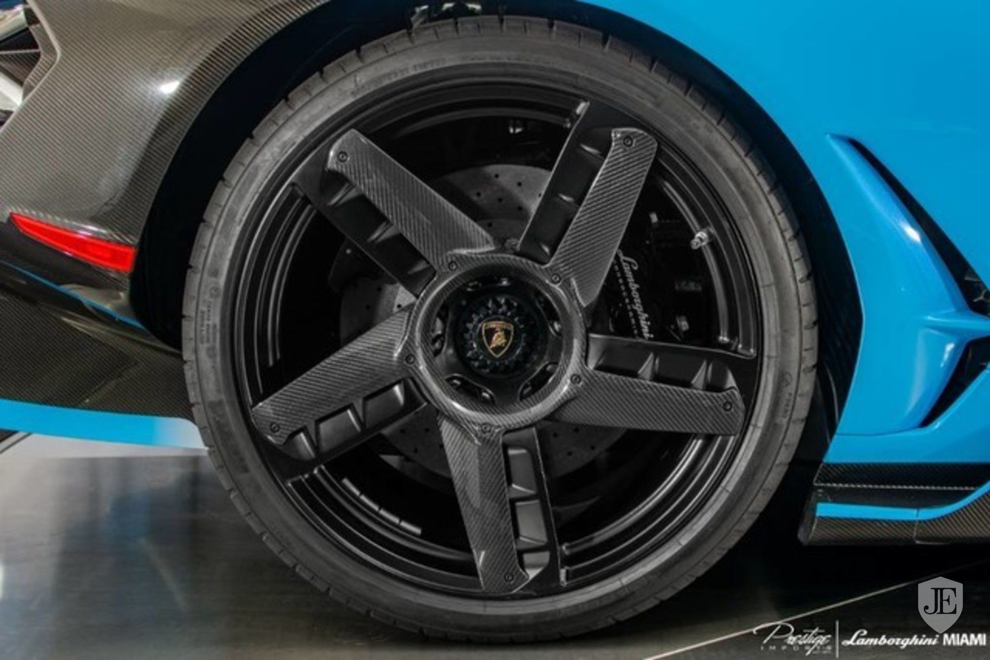 Lamborghini-Centenario-13 Who Fancies A Bright Blue Lamborghini Centenario?