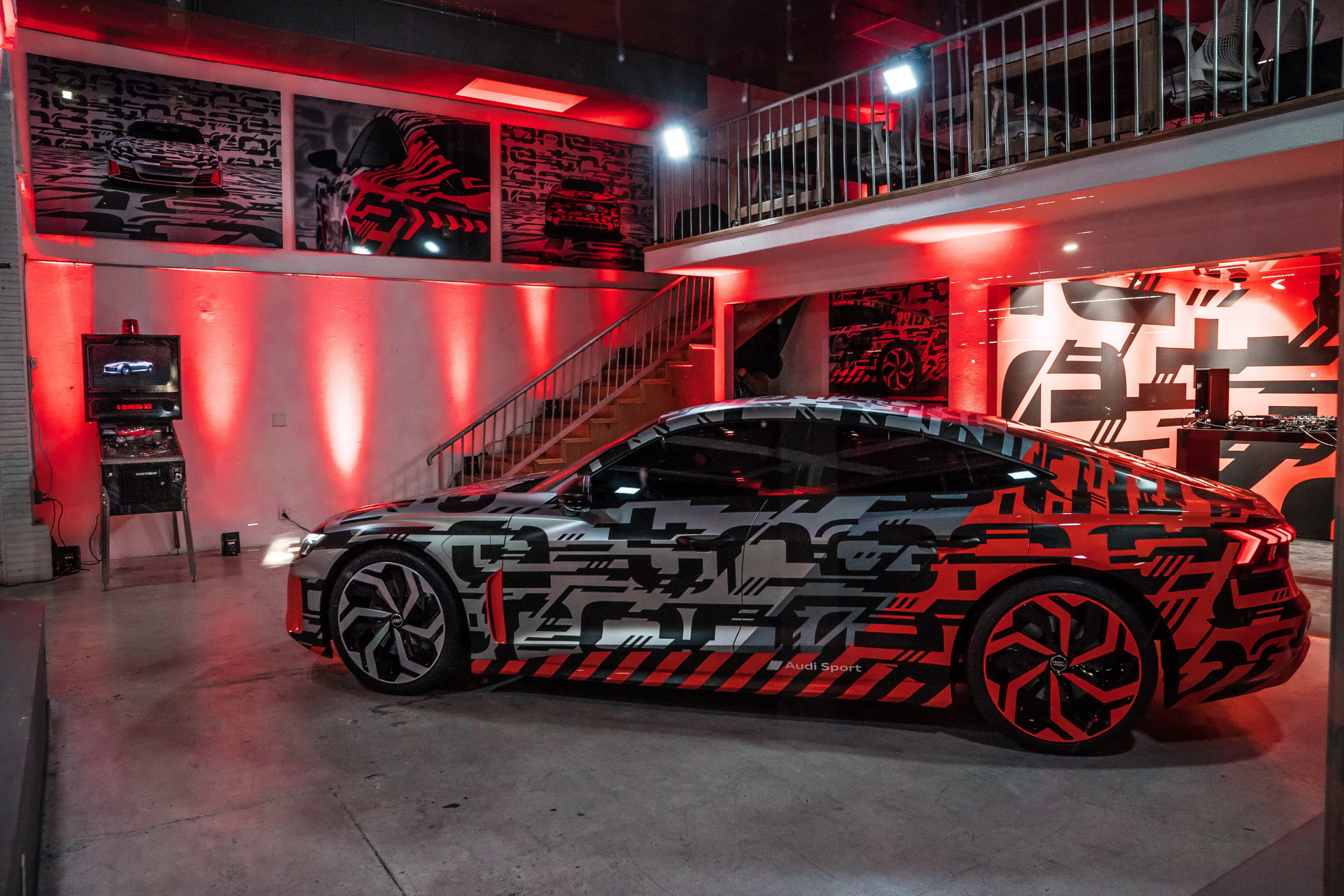 Audi e-tron GT Concept 37 Audi e-tron GT Is An Electrifying Super-Sedan That’s Coming In 2020