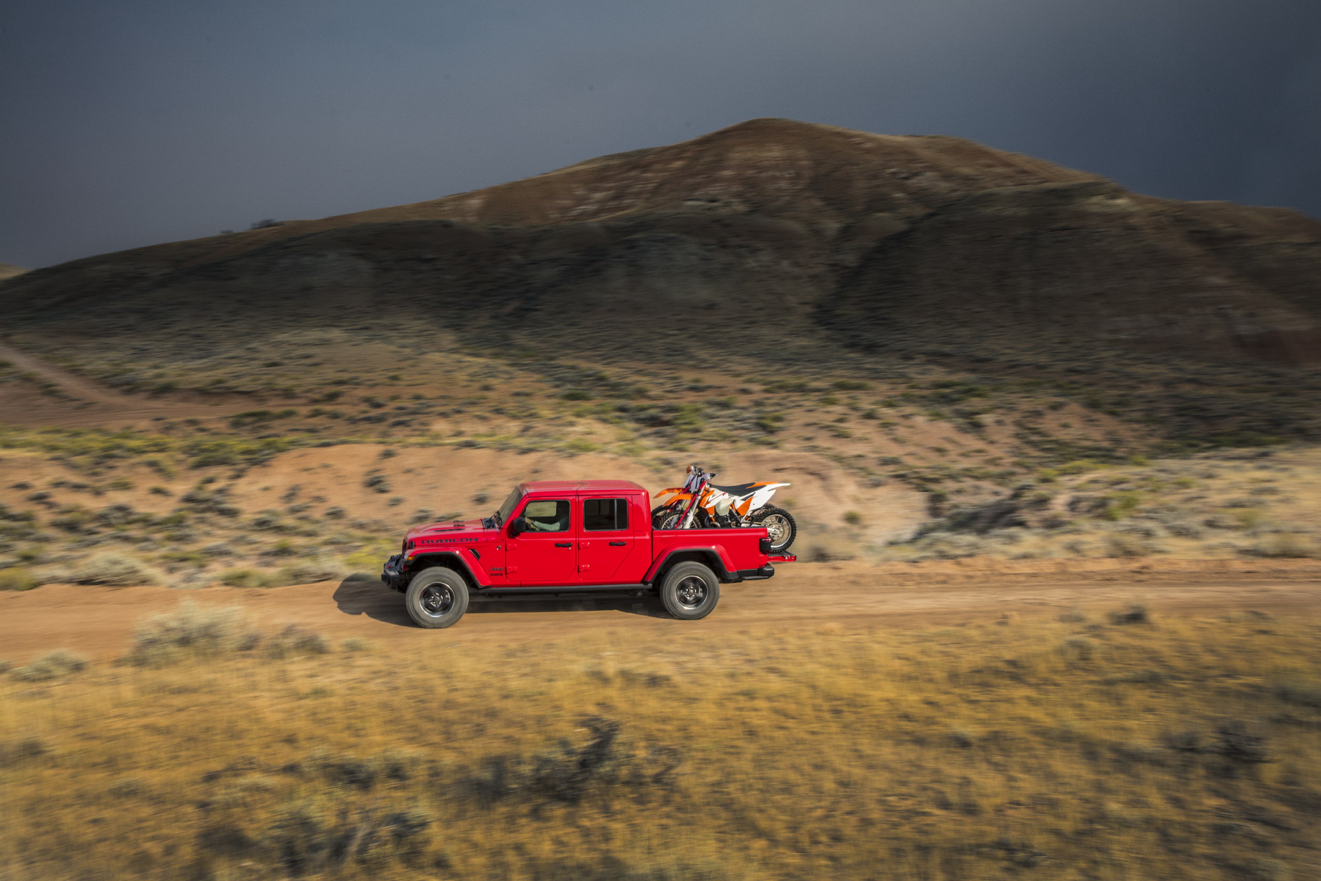 2020 Jeep Gladiator Truck 81 2020 Jeep Gladiator Just Can’t Wait To Tackle Some Off-Road Trails