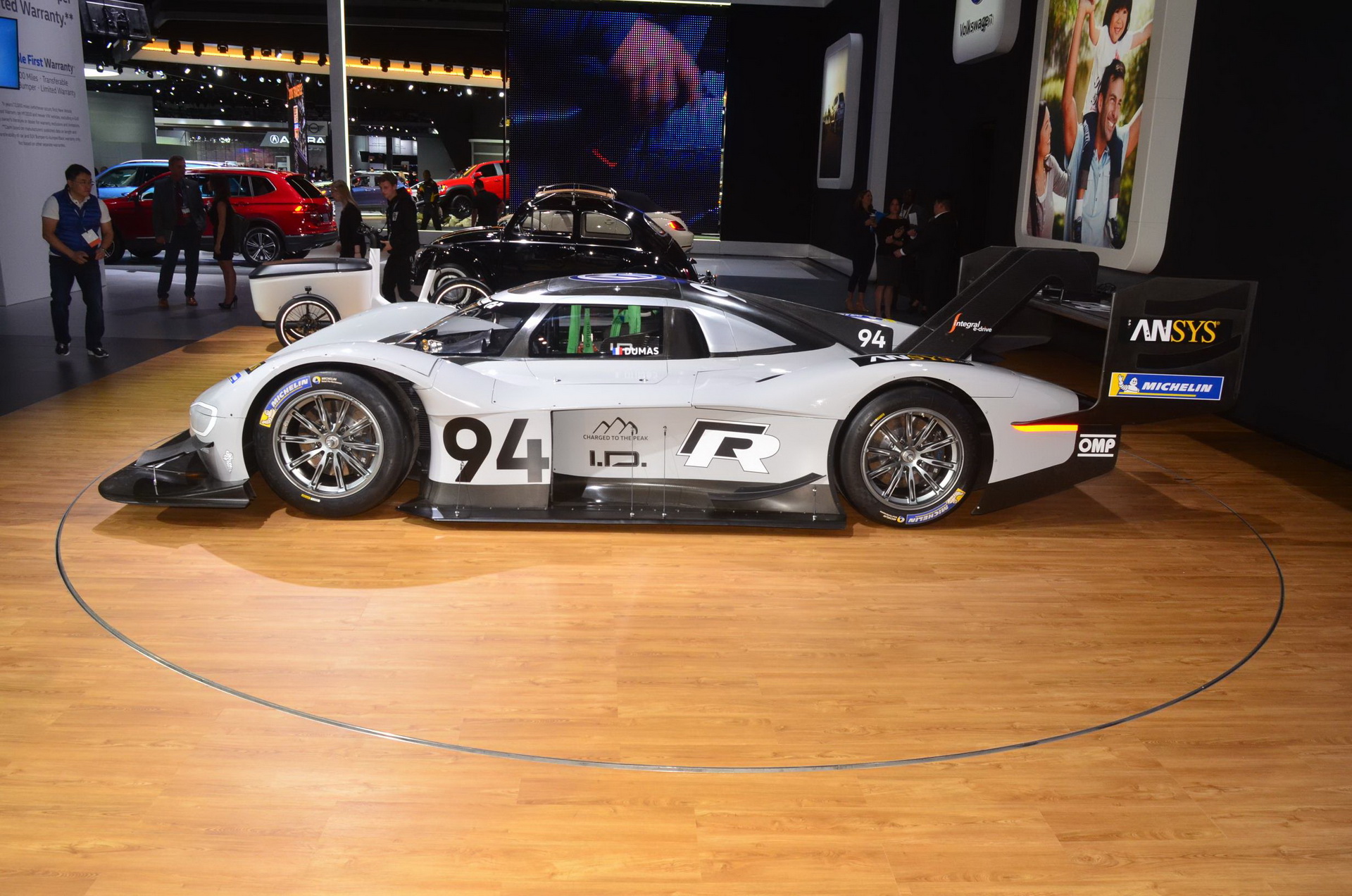 vw idr pikes peak la livepics 3 VW’s Pikes Peak Conquering I.D. R Racer Looks Pretty Fast Standing Still, Doesn’t It?