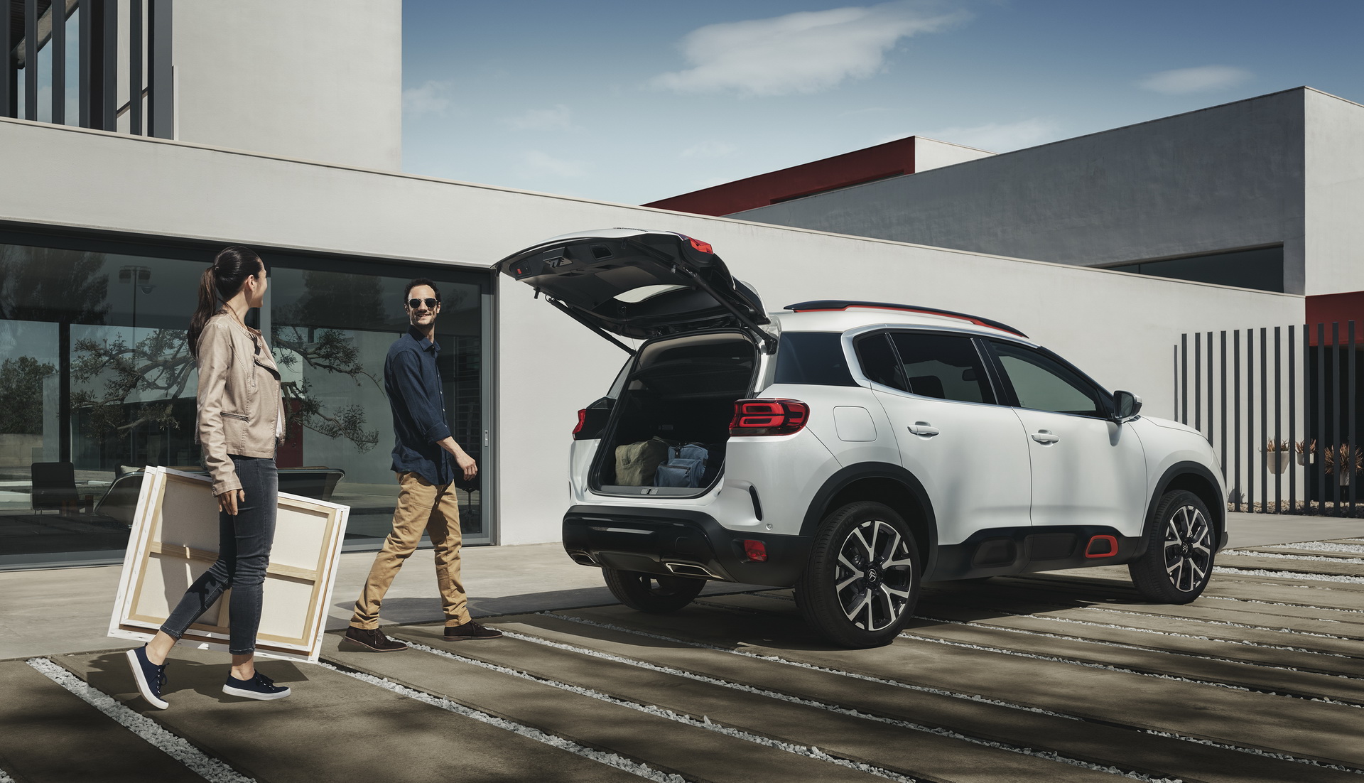 citroen c5 aircross uk pricing specs 4 New Citroen C5 Aircross Priced From £23,225 In The UK
