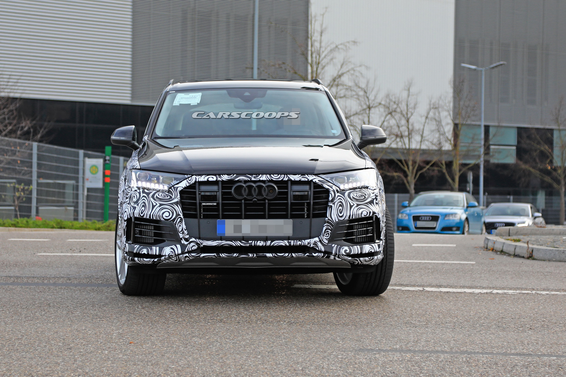 2020 audi q7 spied inside out 2 2020 Audi Q7 Facelift Getting Q8-Style Triple Screen Dashboard
